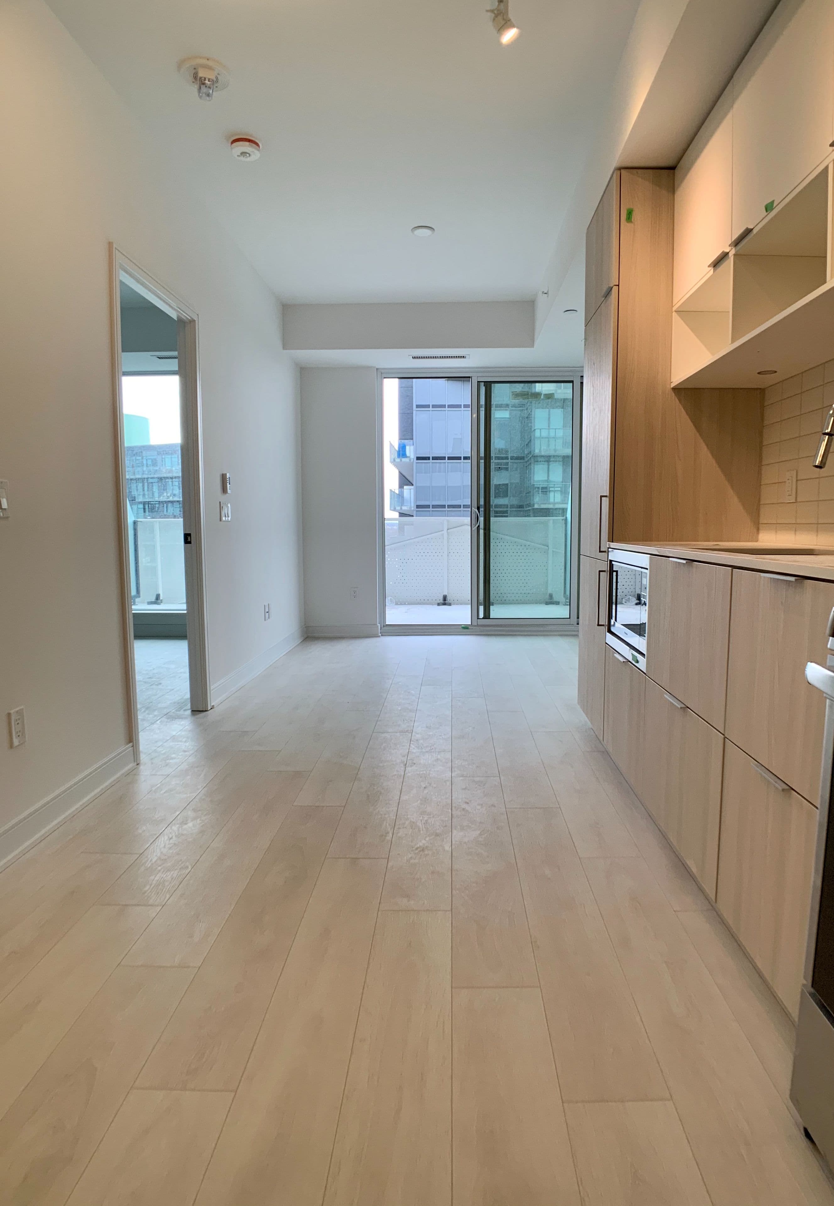 60 Tannery Road 1002, Toronto C08, ON M5A 0S8