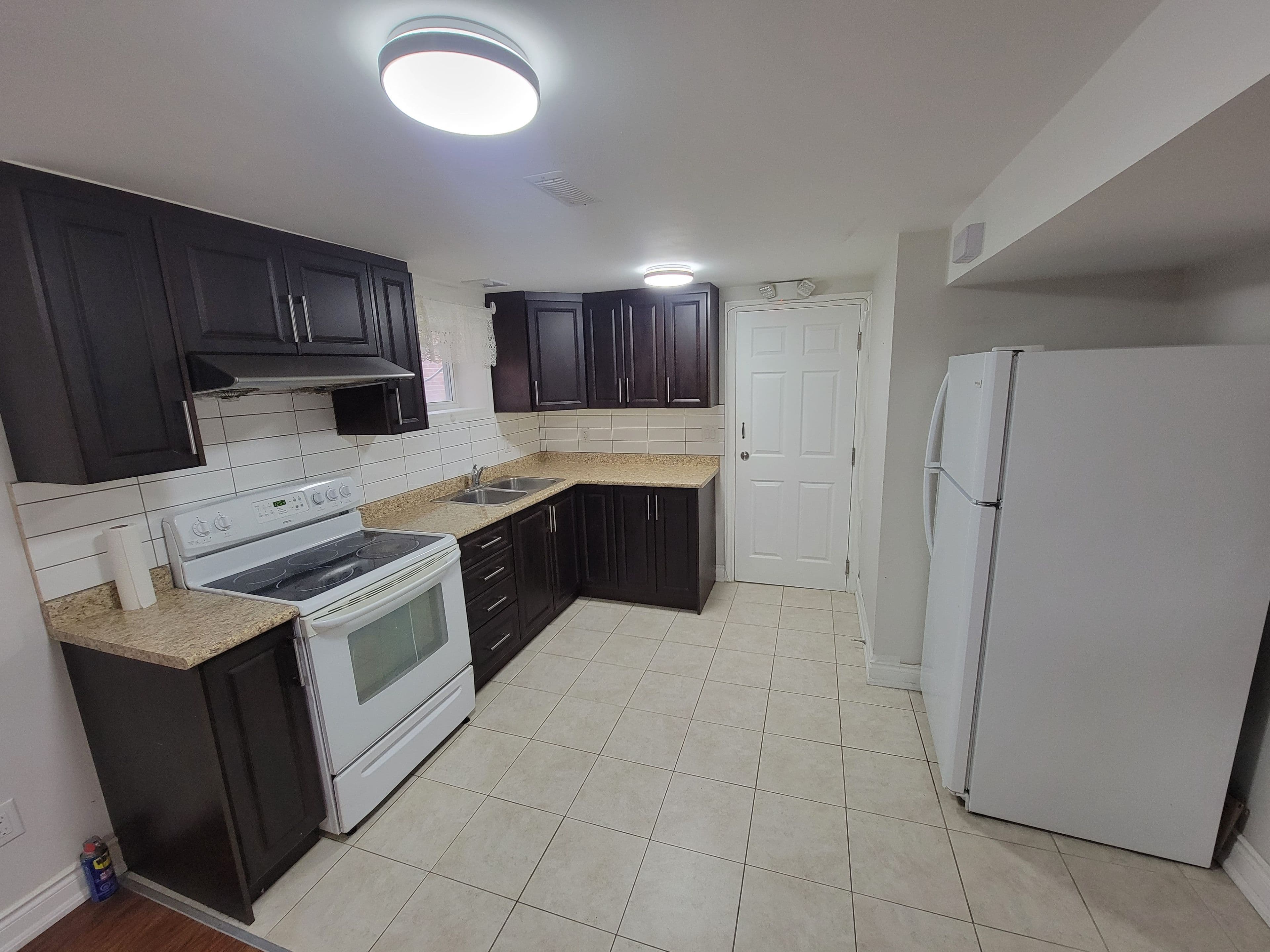 77 Ashford Court Lower, Brampton, ON L6V 3E2