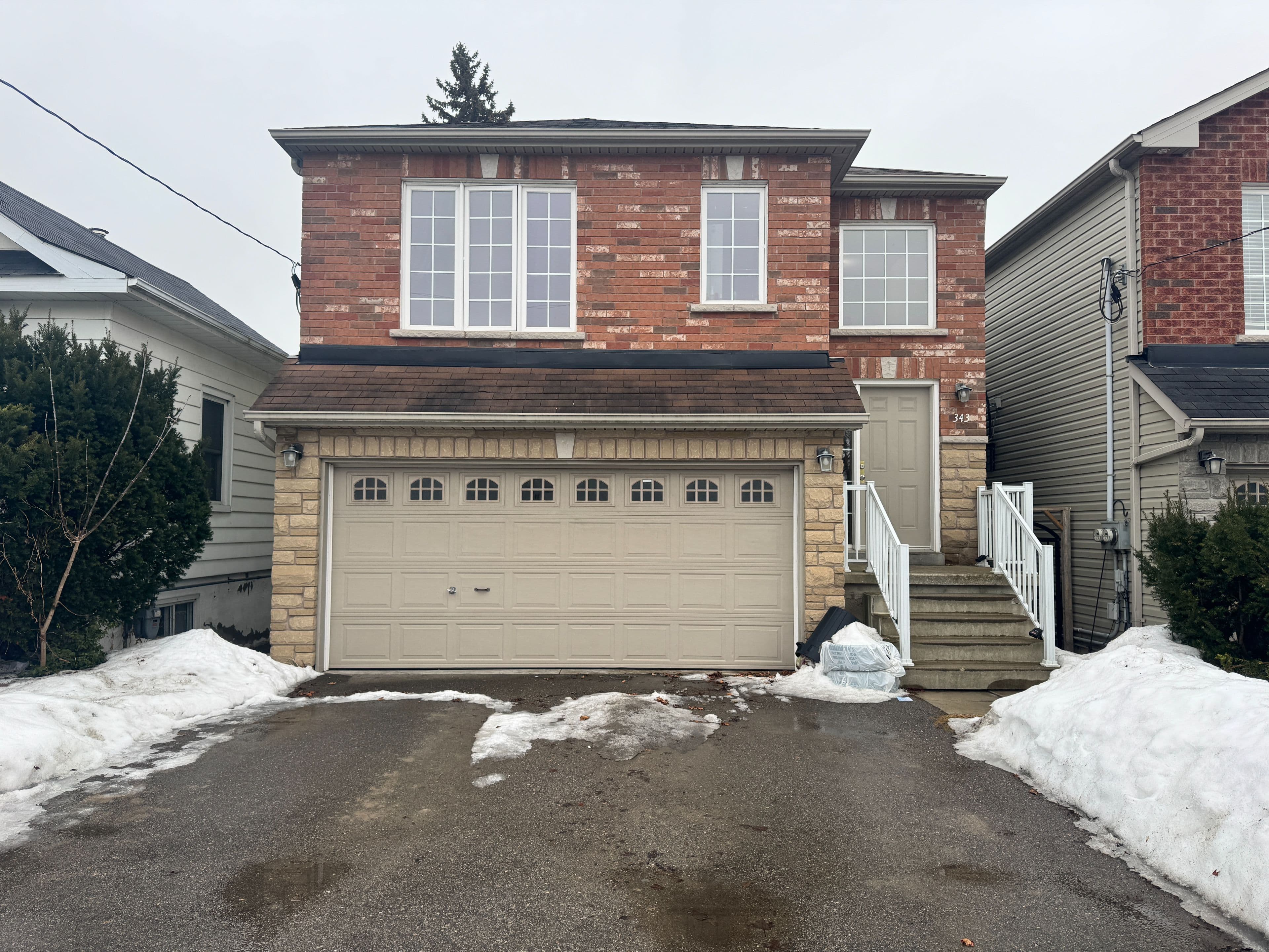 343 Pine Avenue Basement, Oshawa, ON L1J 2H6
