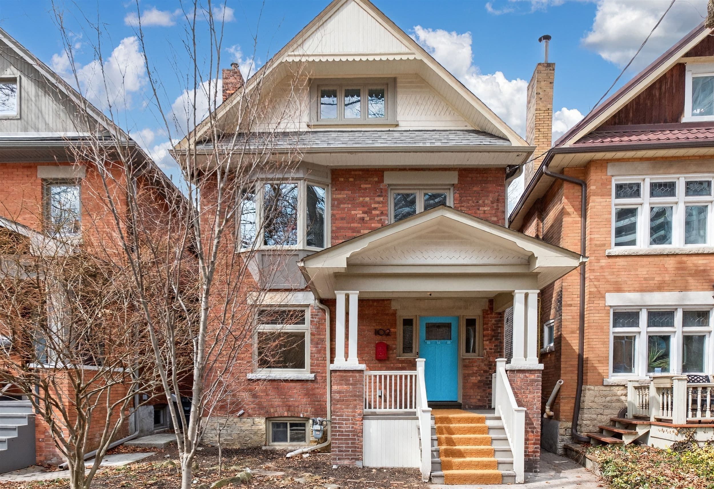 102 Gothic Avenue, Toronto W02, ON M6P 2V9