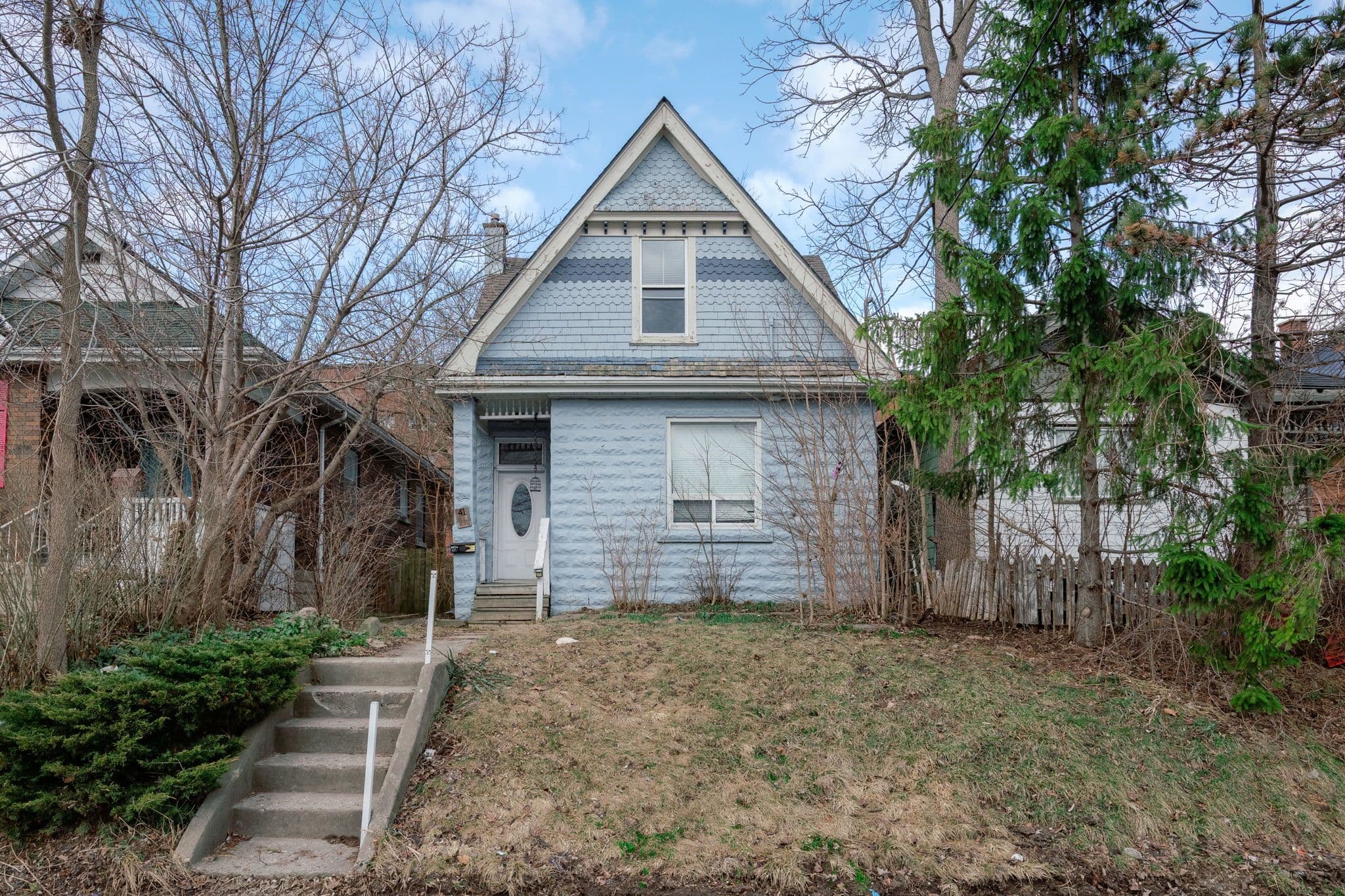 41 High Street, London South, ON N6C 4J7