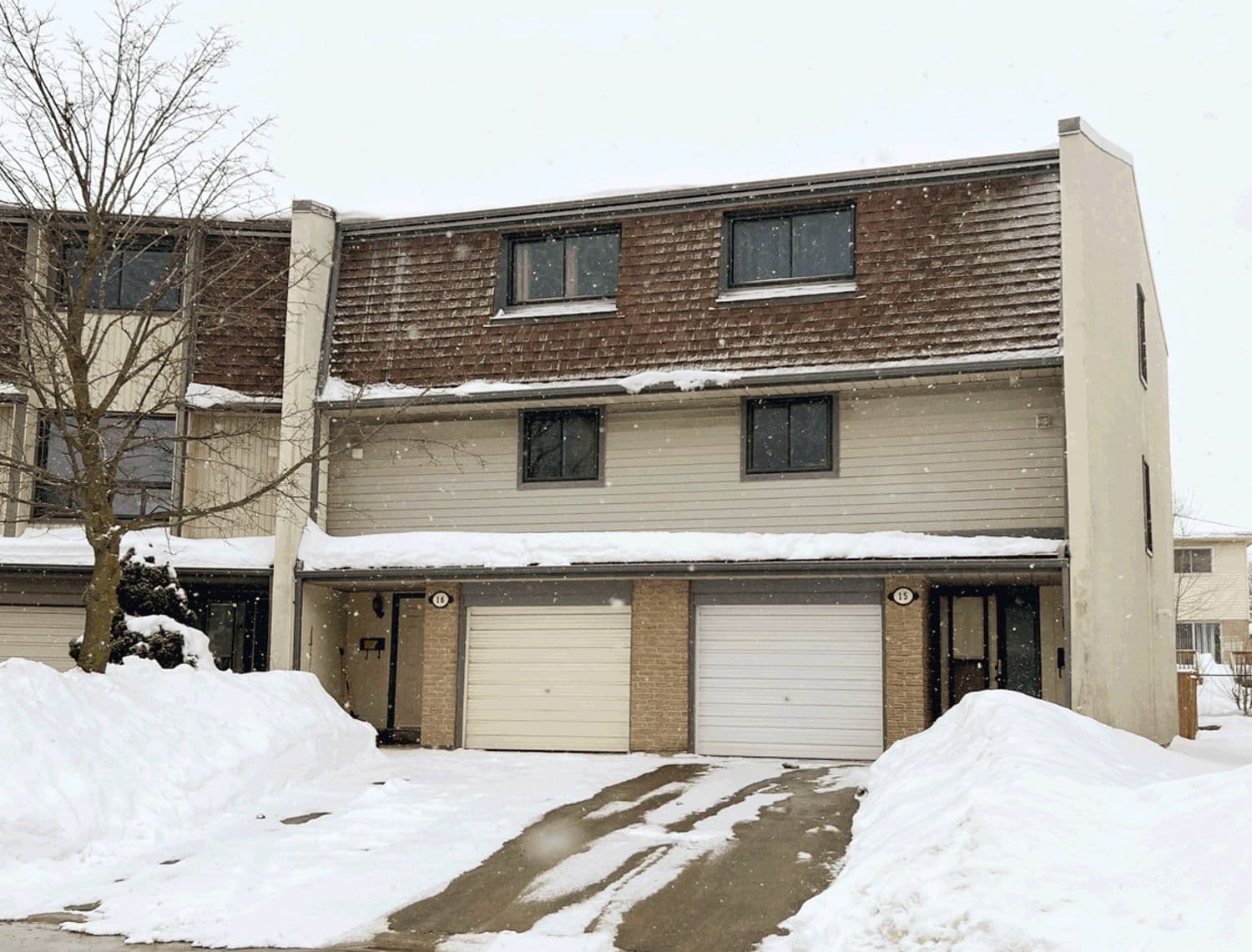 16 Ashton Crescent 16, Brampton, ON L6S 3J9