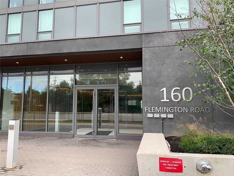 160 Flemington Road 802, Toronto W04, ON M6A 2N9