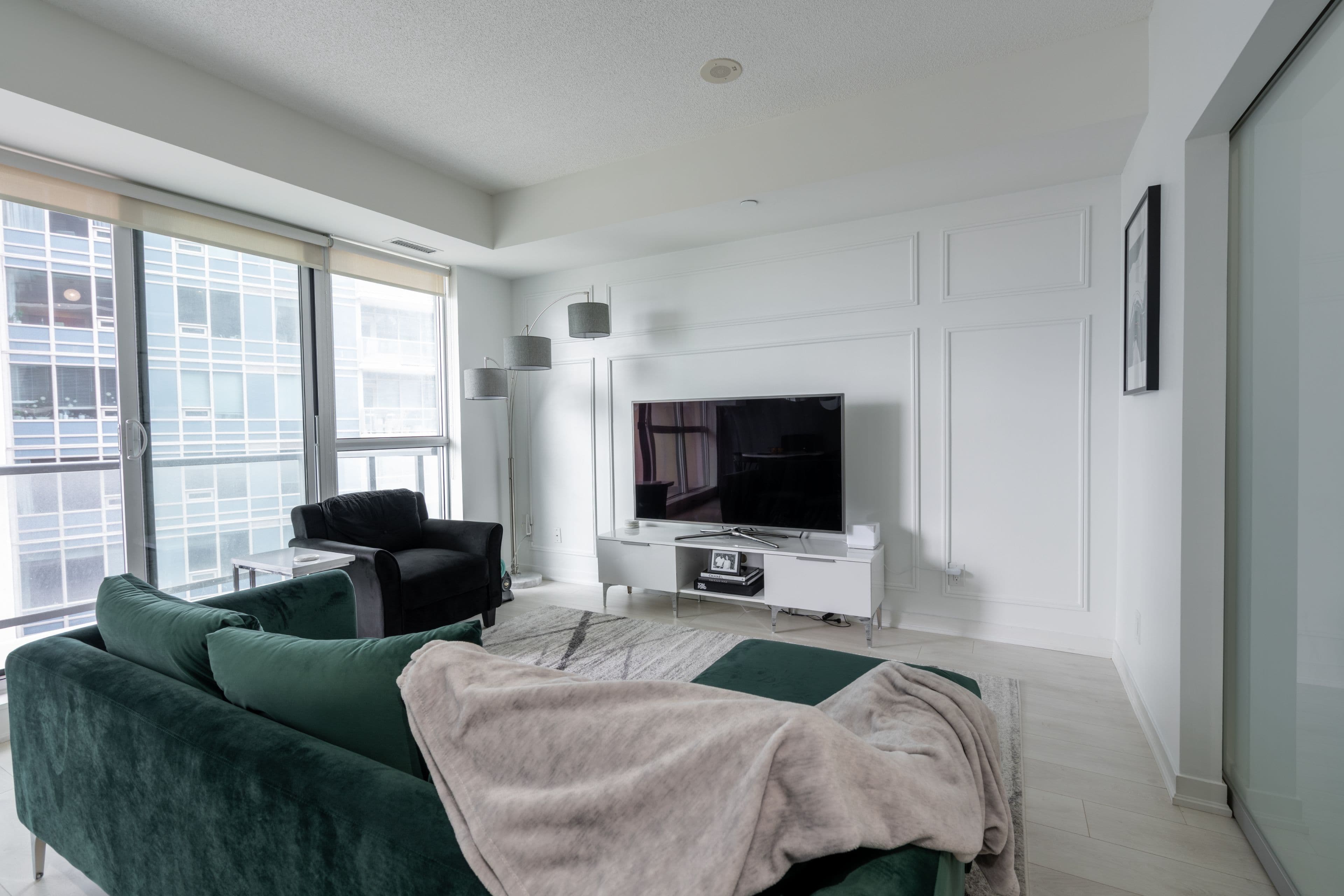 51 East Liberty Street 802, Toronto C01, ON M6K 3P8