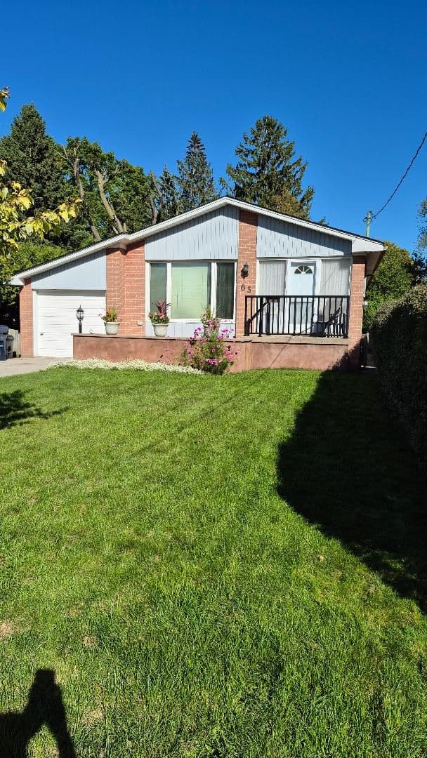 65 Bennett Road, Toronto E10, ON M1E 3Y2