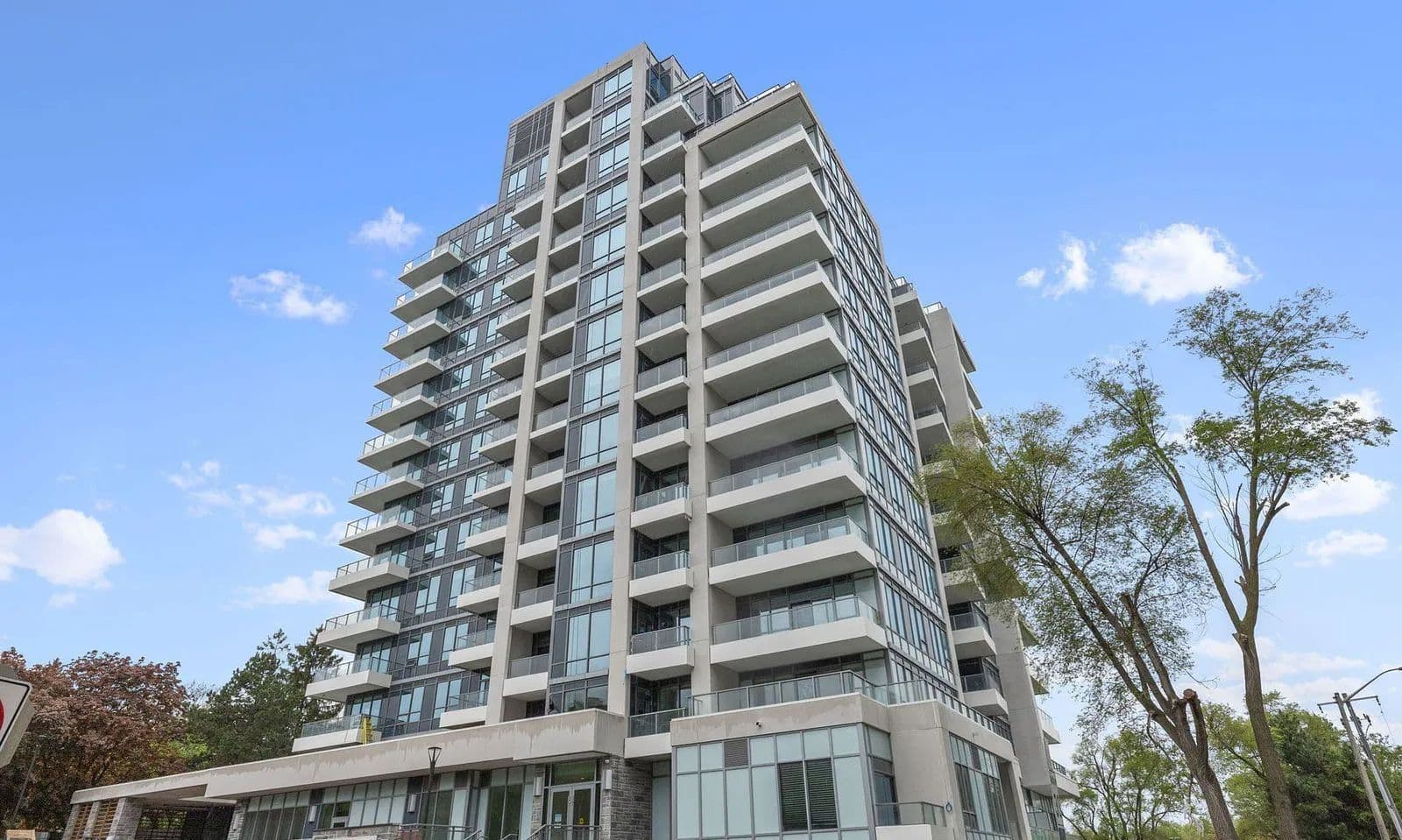 2 Teagarden Court 601, Toronto C14, ON M2N 3H6