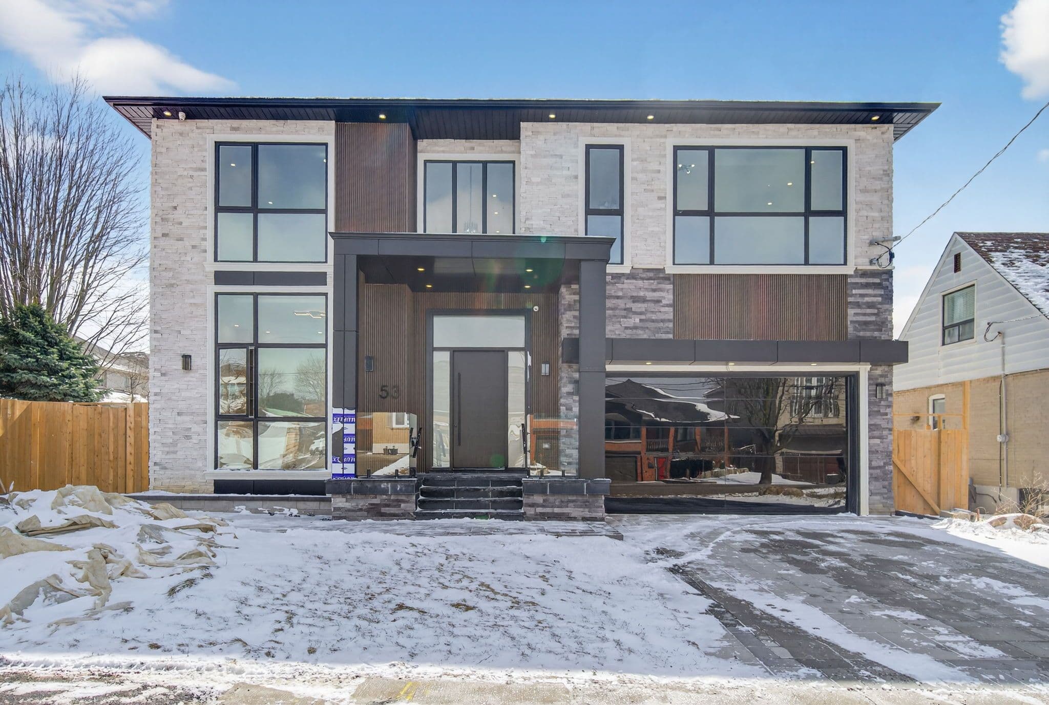 53 Celt Avenue, Toronto W04, ON M6A 1H2