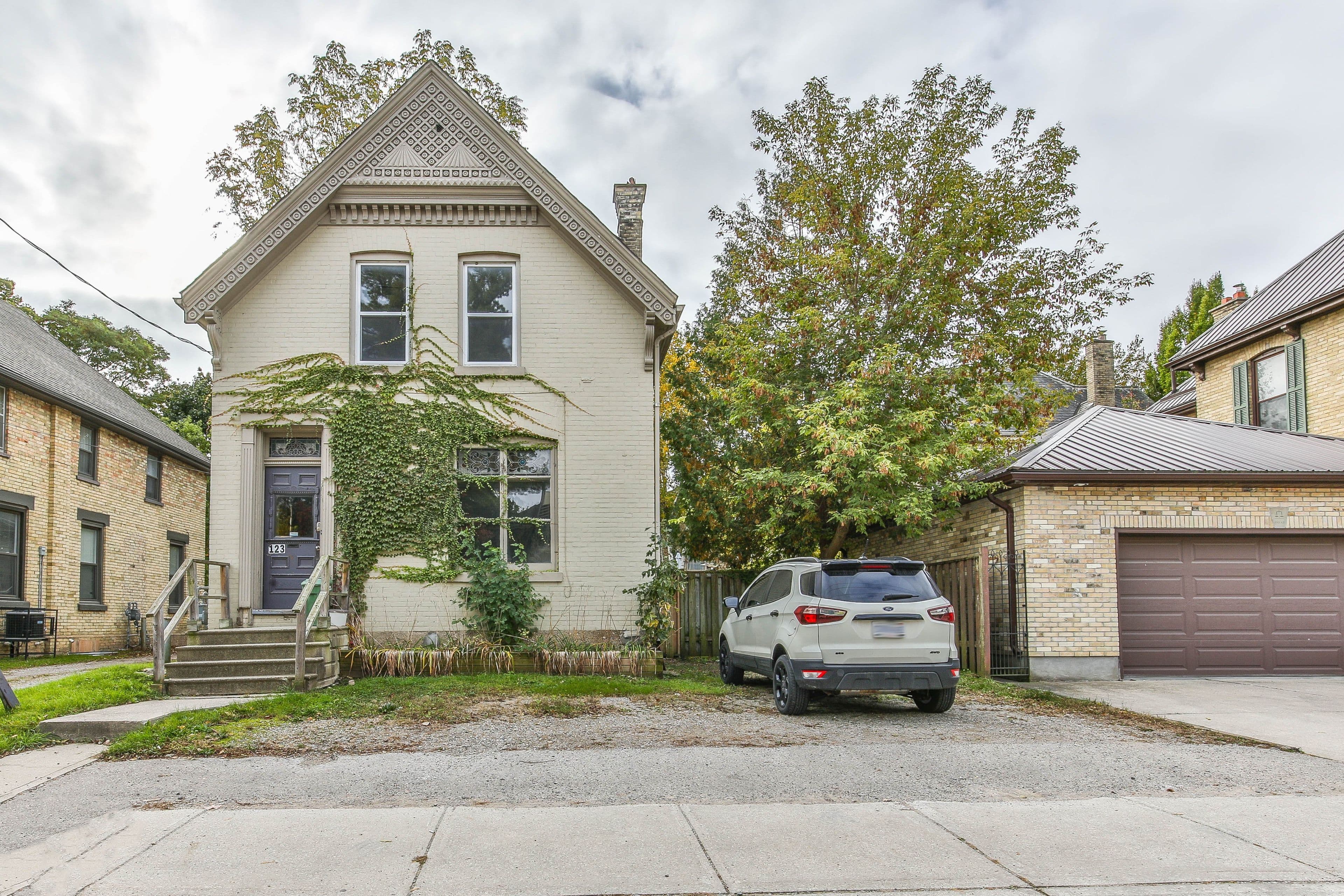 123 Mill Street, London East, ON N6A 1P7