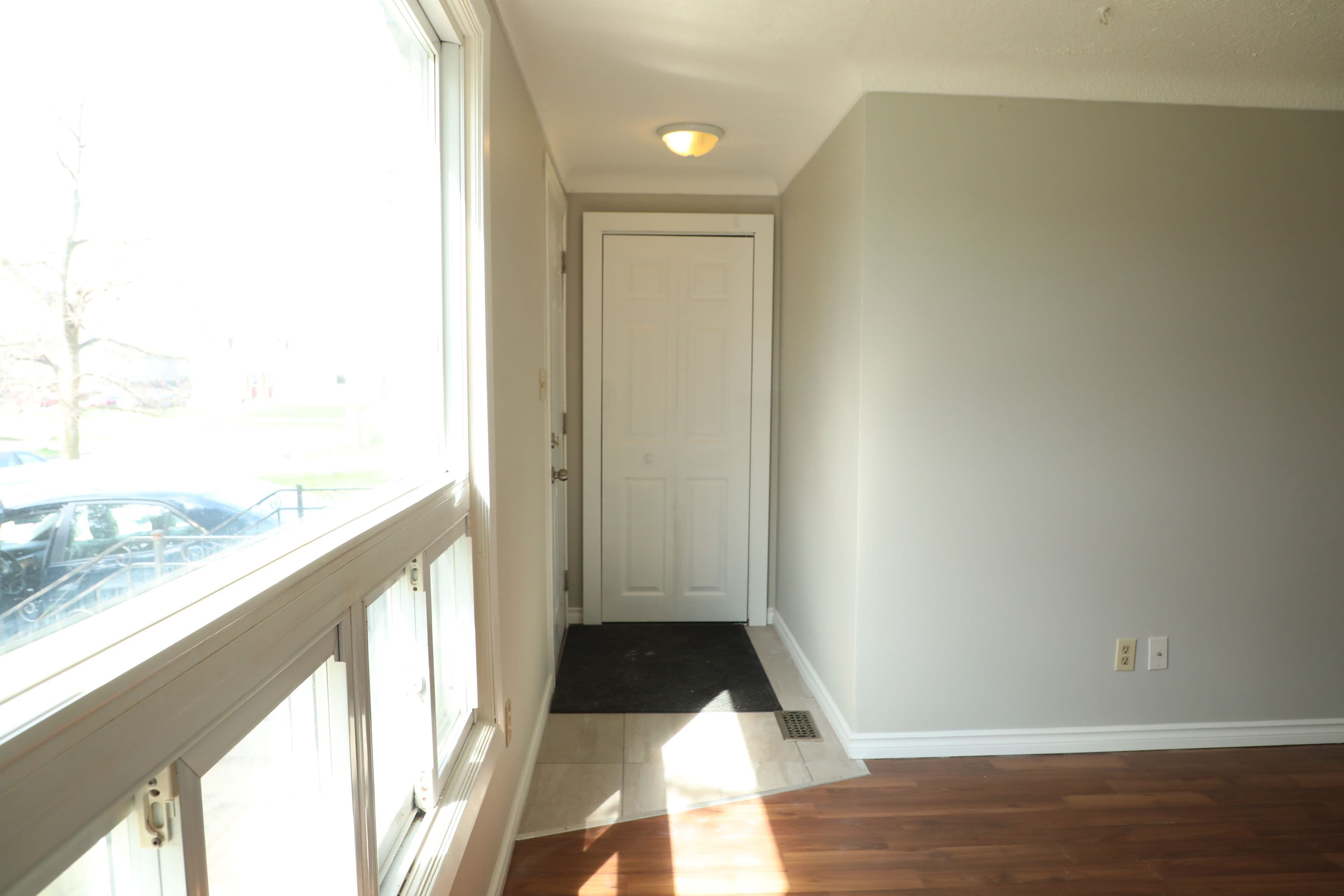 24 Flower Street, St. Catharines, ON L2S 1G4