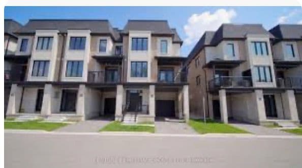 51 Sparrow Avenue 10, Cambridge, ON N1T 2E2