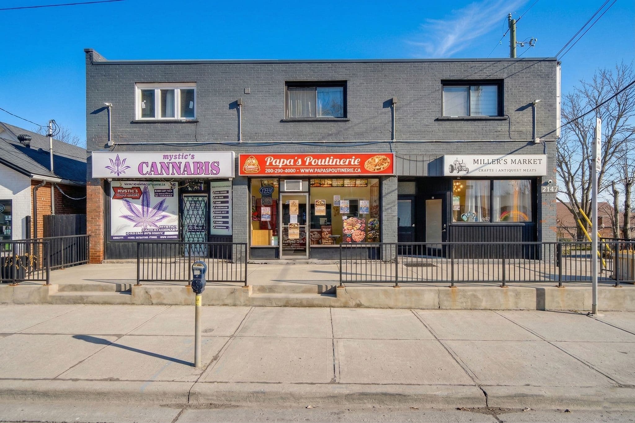 2147 King Street E, Hamilton, ON L8K 1W5