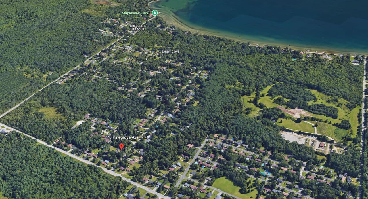 778 Pine Grove Avenue, Innisfil, ON L9S 2K2