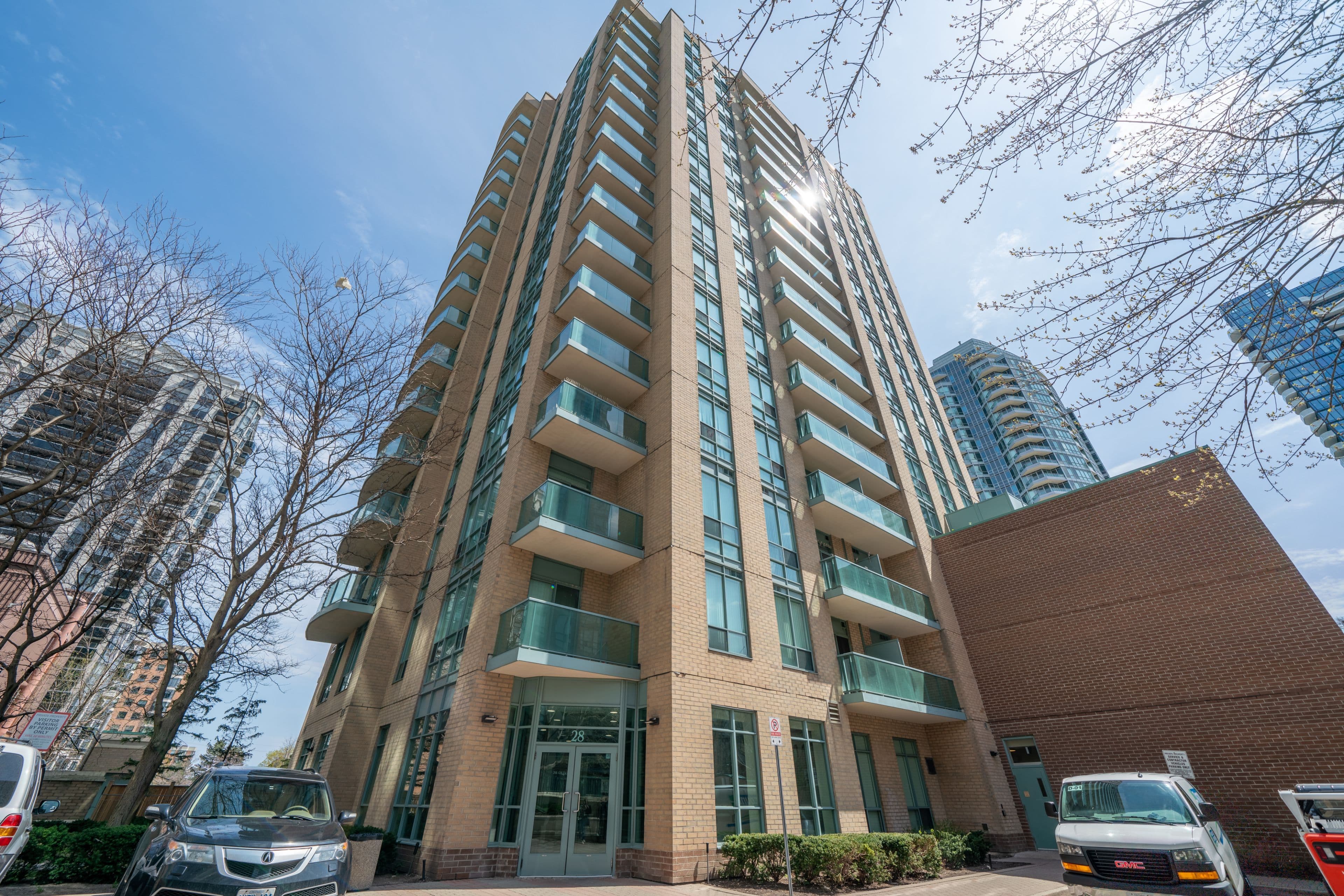 28 Olive Avenue 605, Toronto C14, ON M2N 7E6