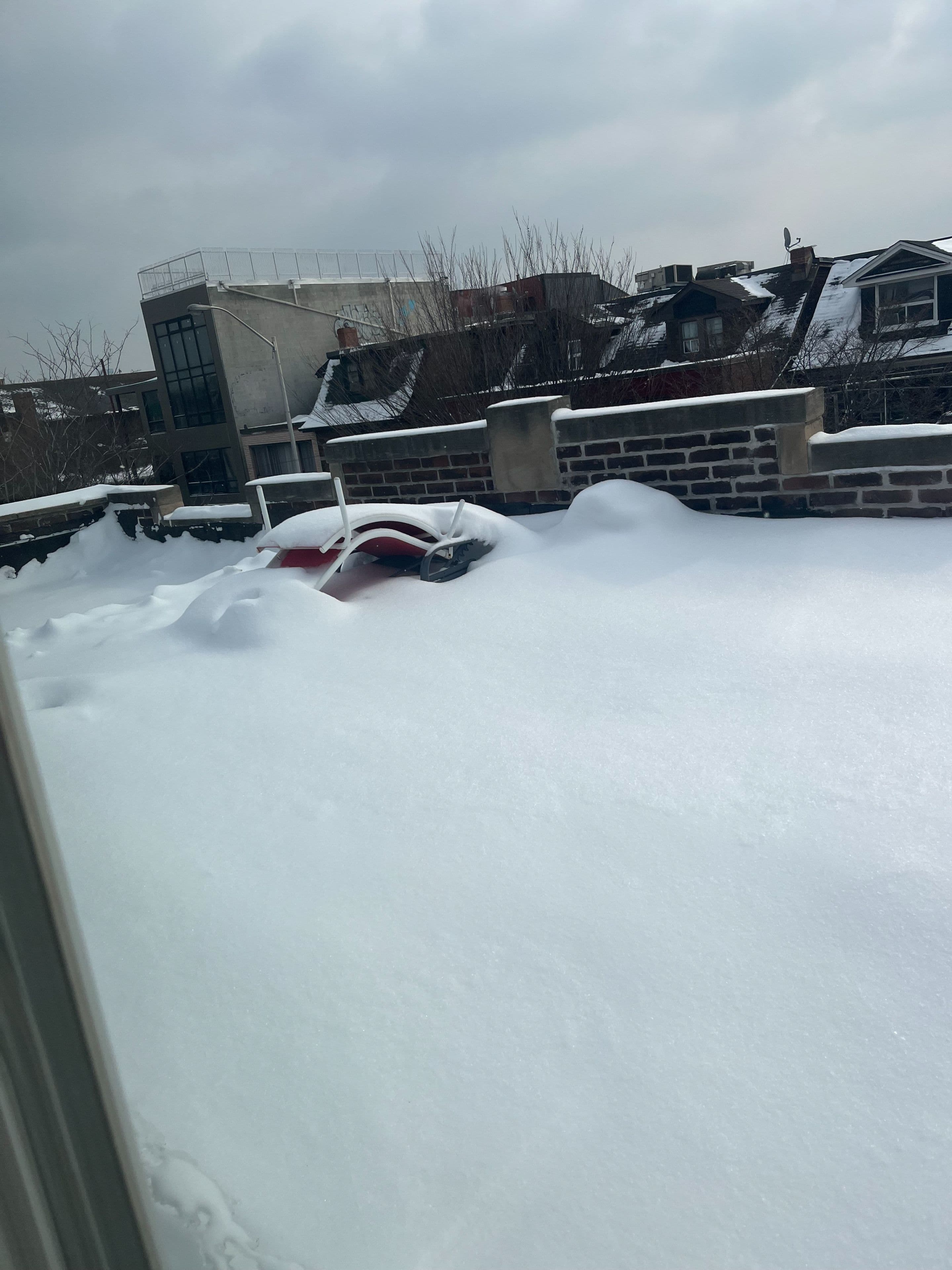 916 Bloor Street W Upper, Toronto W02, ON M6H 1L1