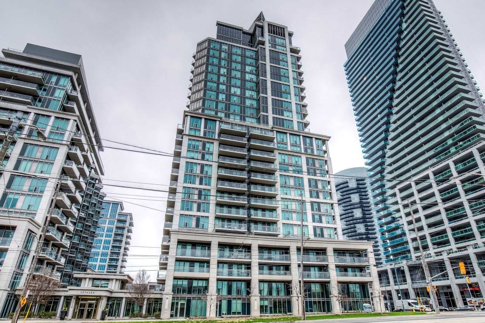 2121 Lakeshore Boulevard W 313, Toronto W06, ON M8V 4E9