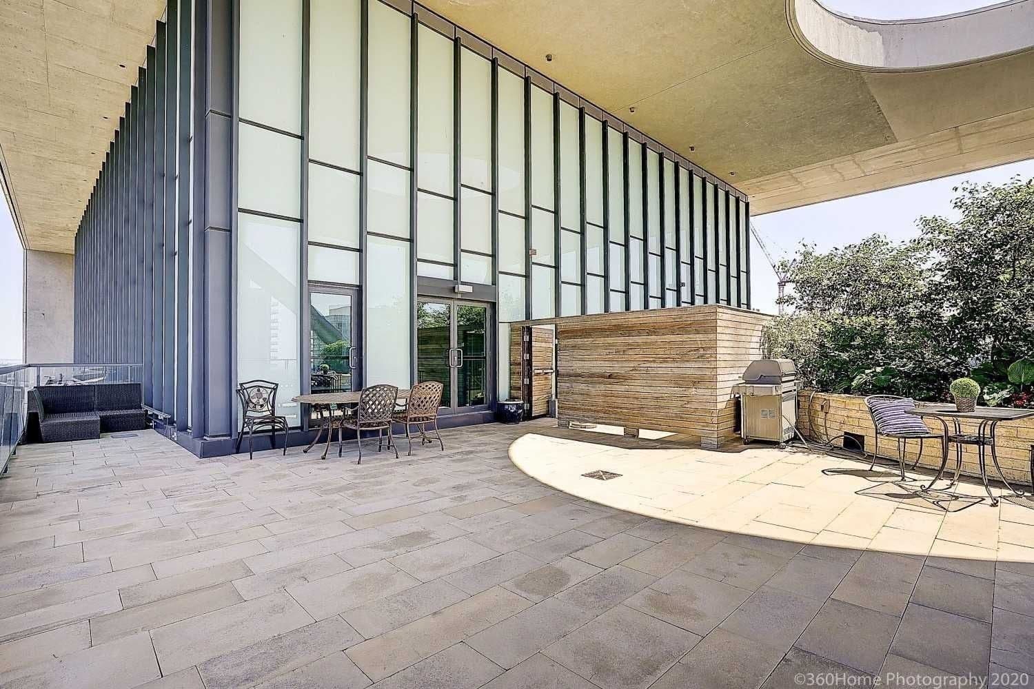 70 Roehampton Avenue 419, Toronto C10, ON M4P 1R2