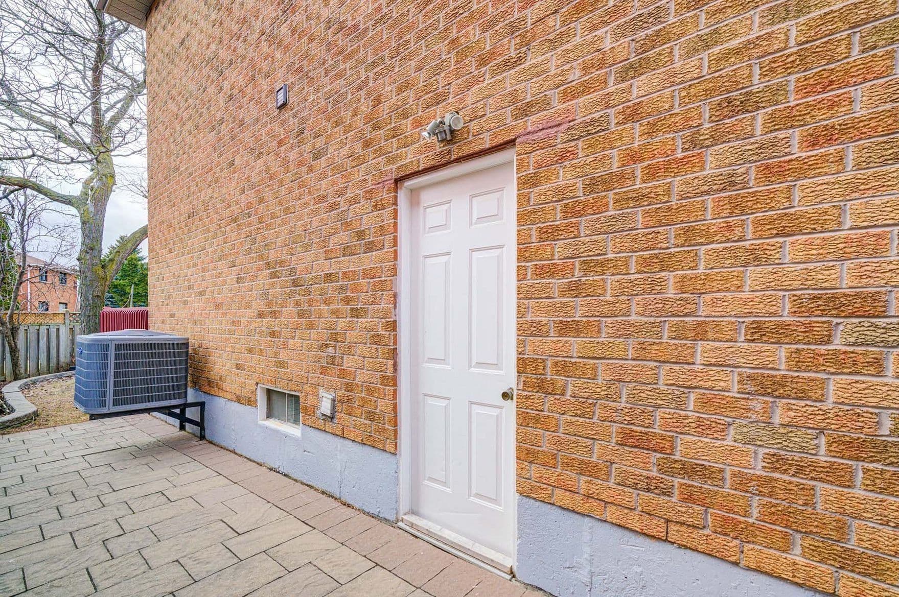 94 Marydale Avenue, Markham, ON L3S 3A9