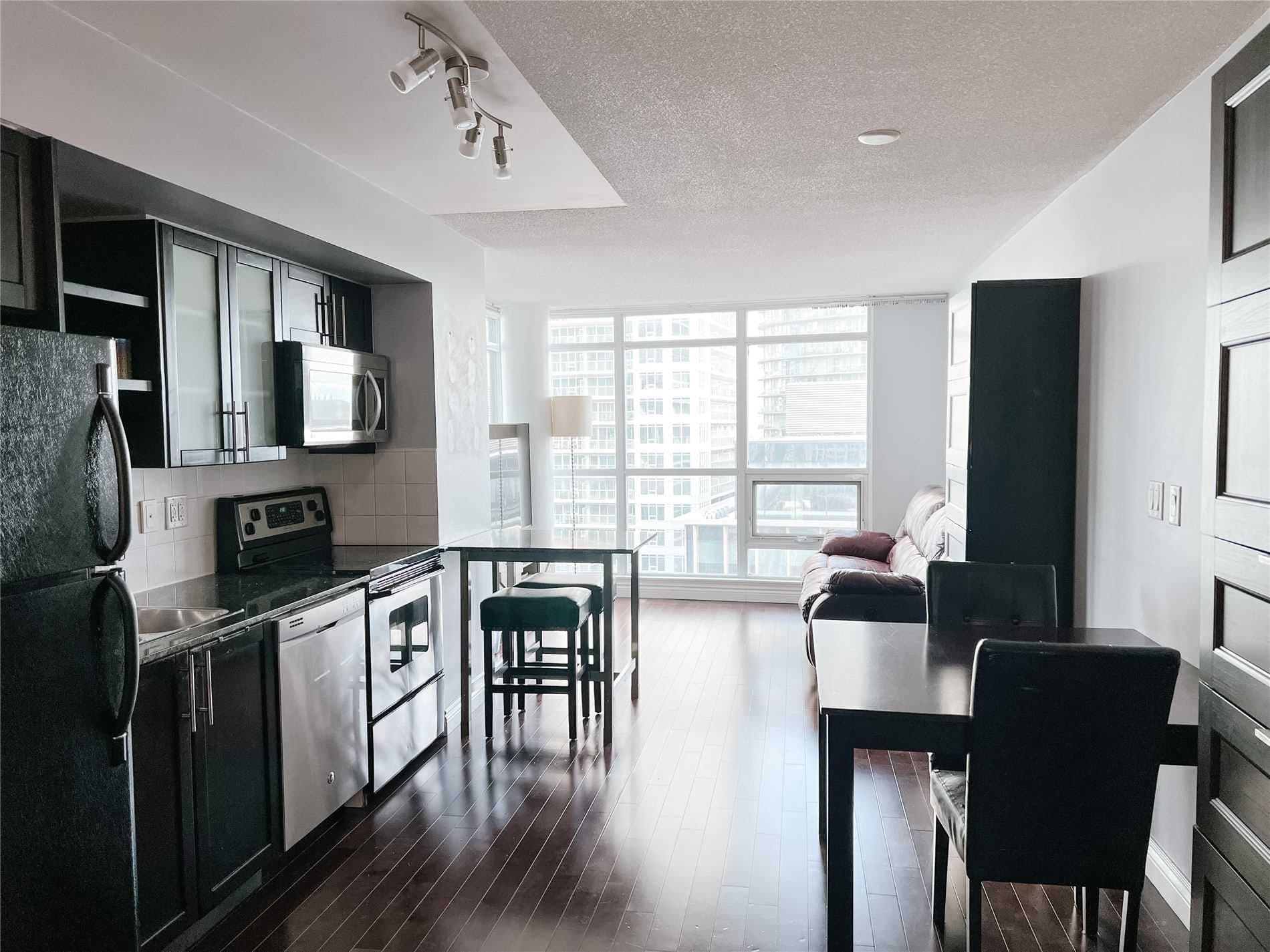 600 Fleet Street 1302, Toronto C01, ON M5V 1B7