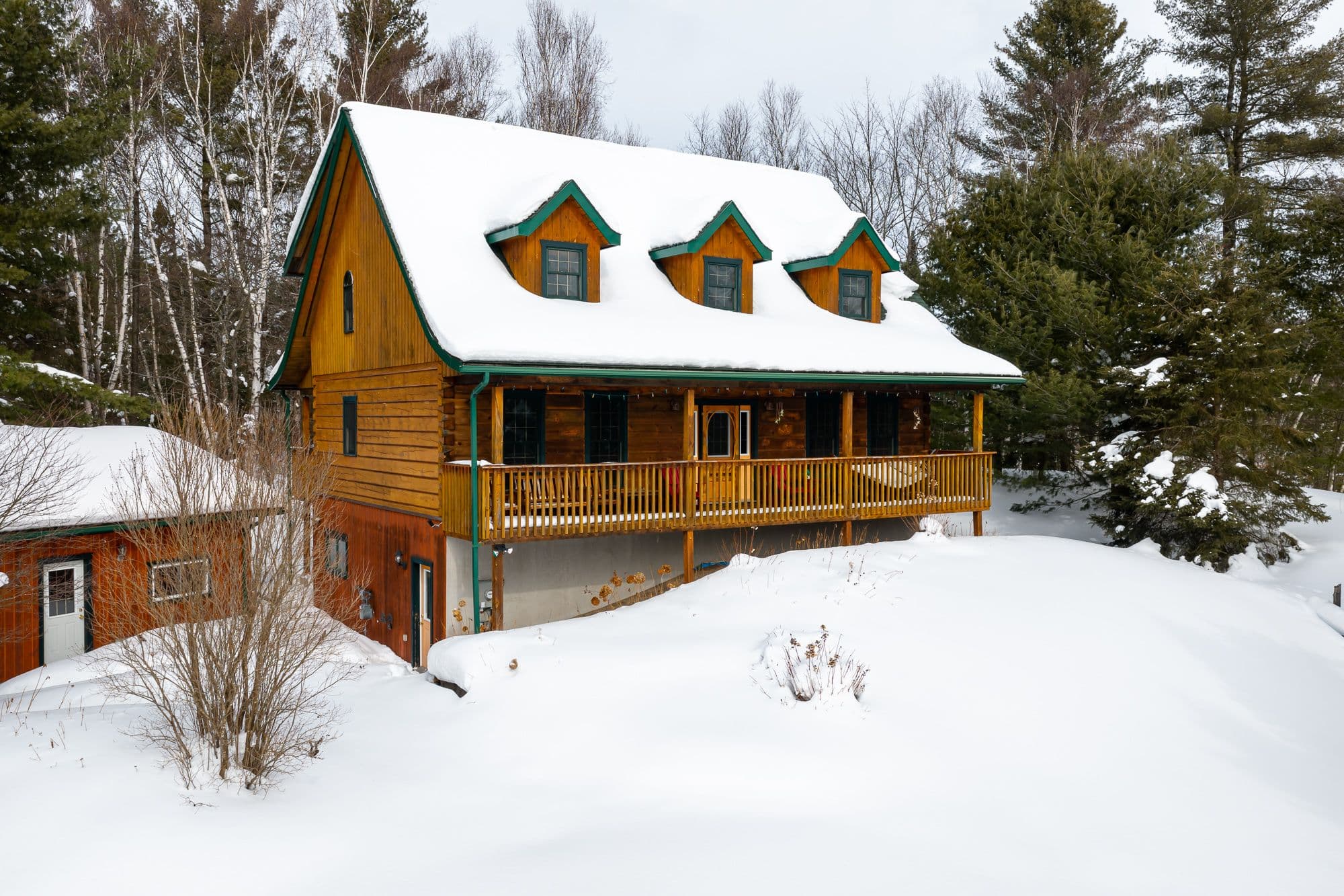 48 Shellwood Shores Avenue, Huntsville, ON P1H 2M4