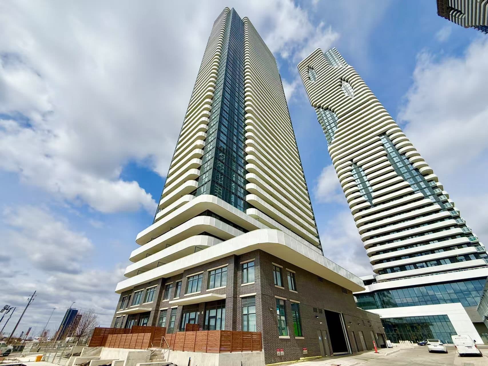 195 Commerce Street 3715, Vaughan, ON L4K 0P9