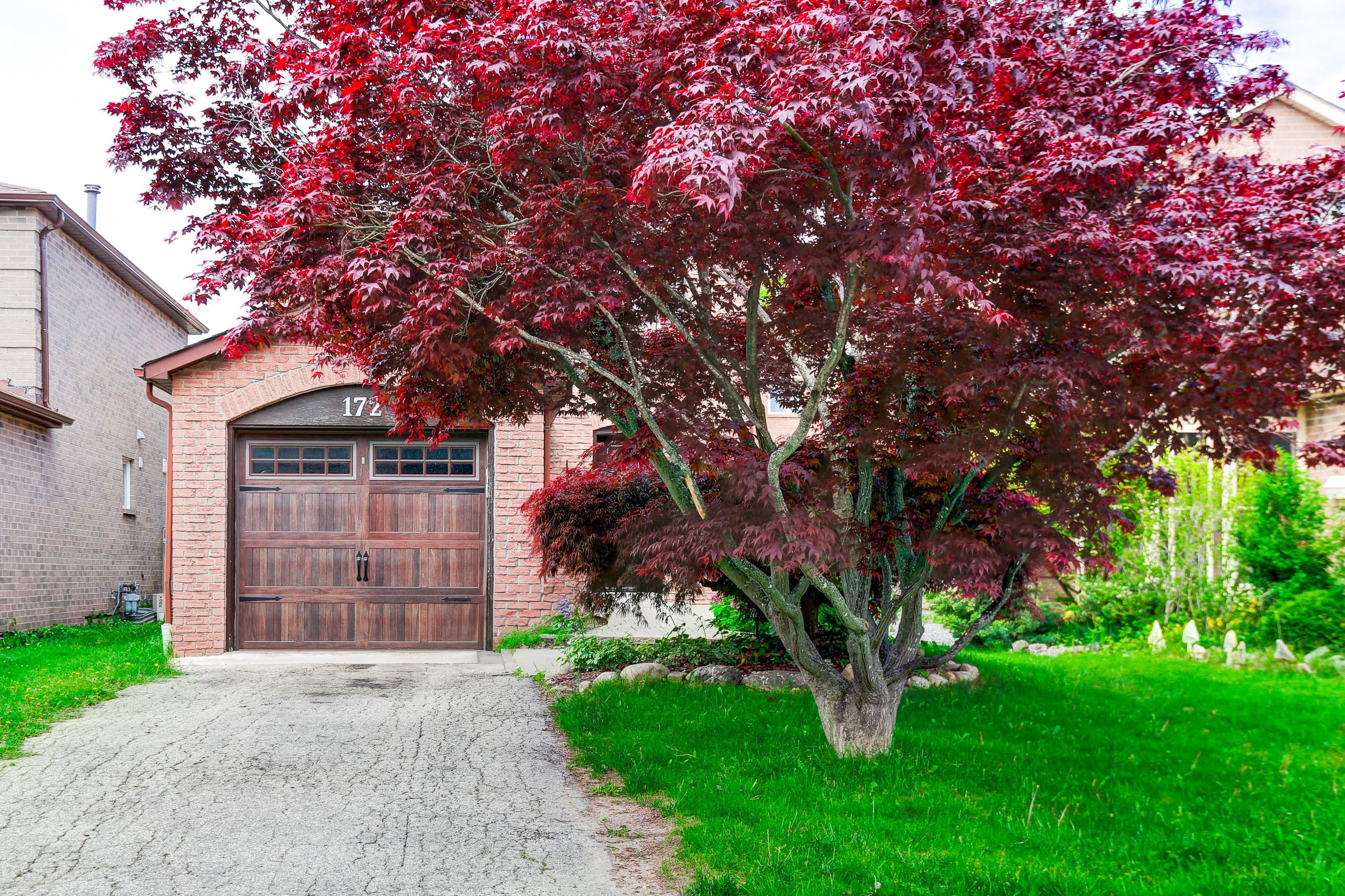 172 Radford Drive, Ajax, ON L1T 2C2