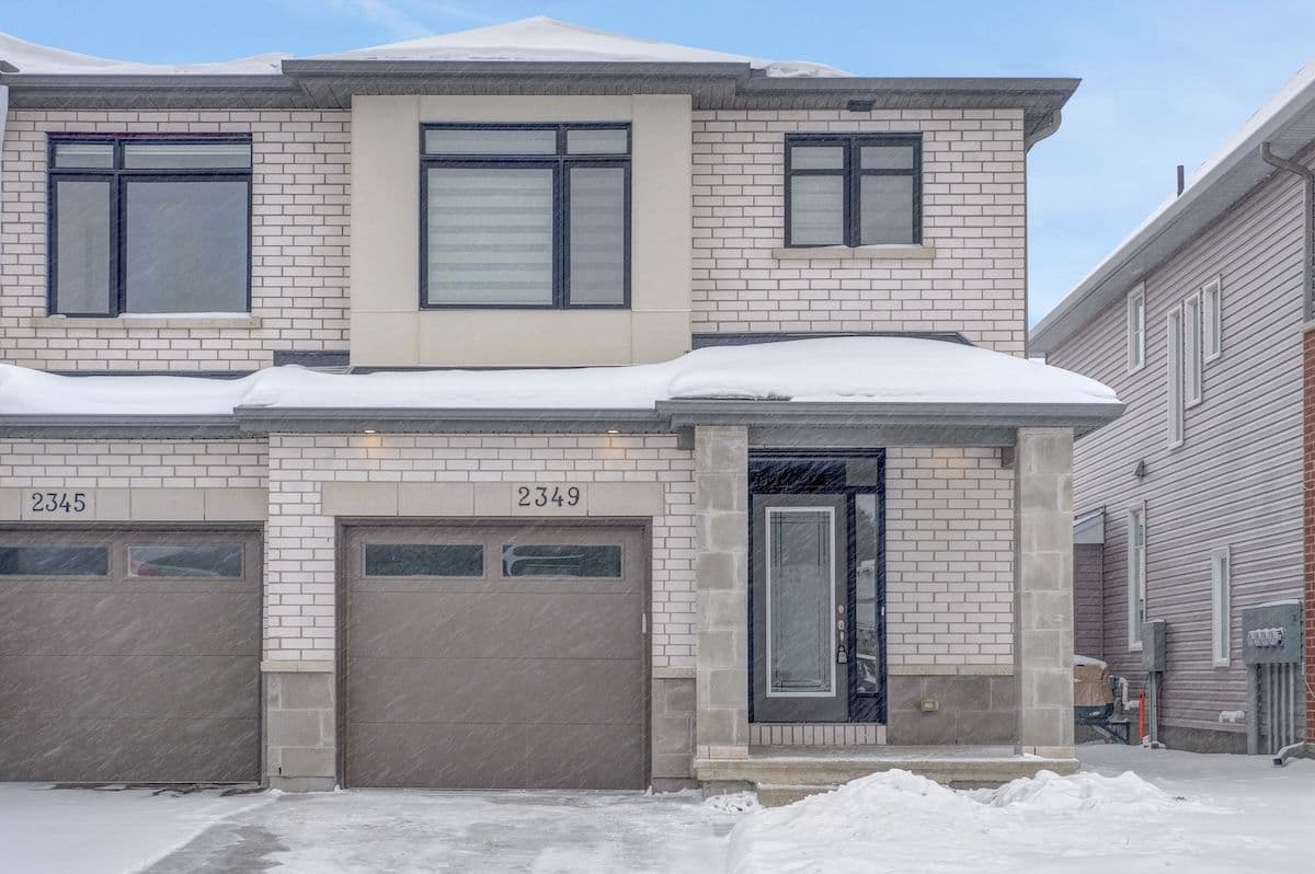 2349 Goldhawk Drive, Stittsville - Munster - Richmond, ON K2S 2X3