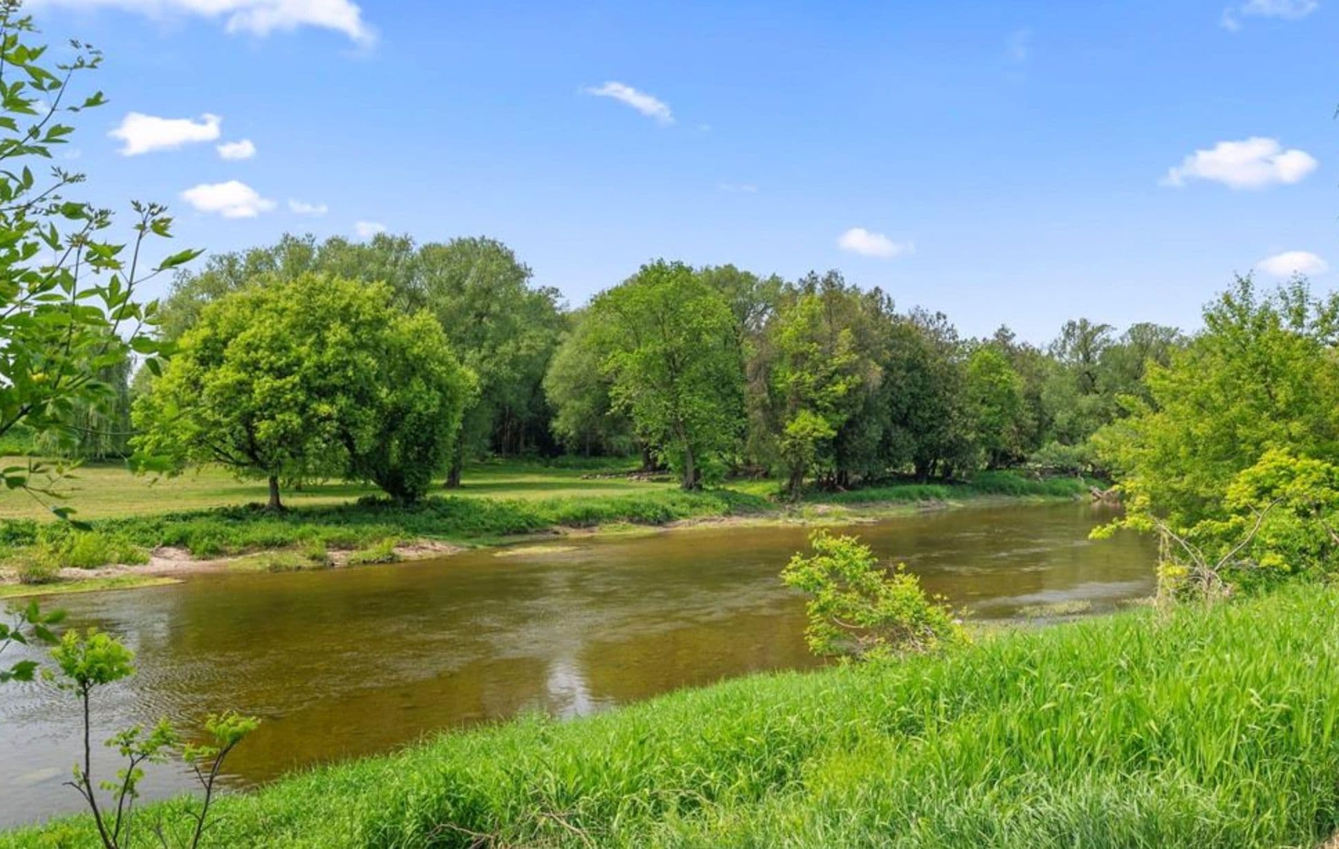 248 Victoria Street W, North Huron, ON N0G 2W0