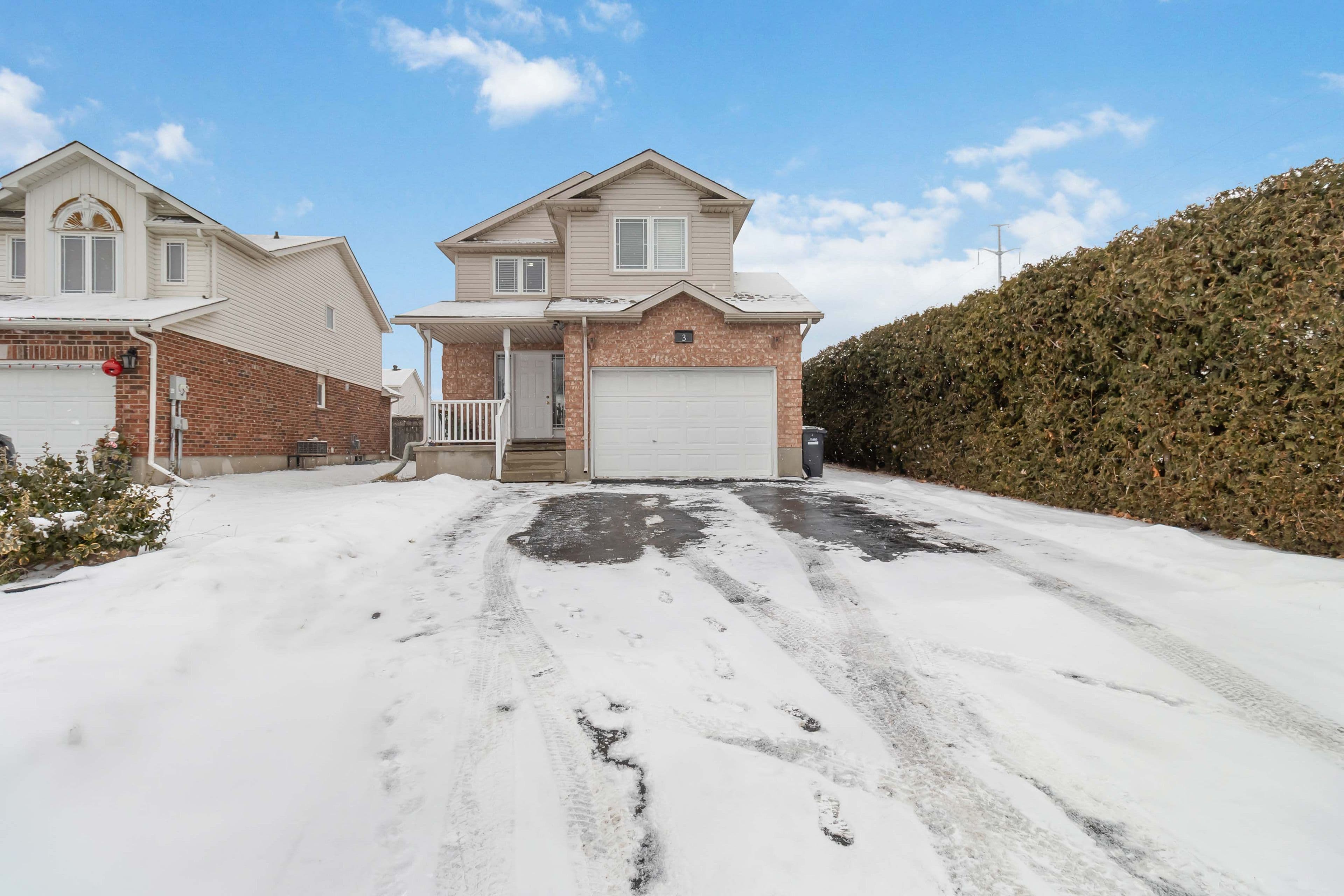 3 Melrose Place, Guelph, ON N1K 1W8