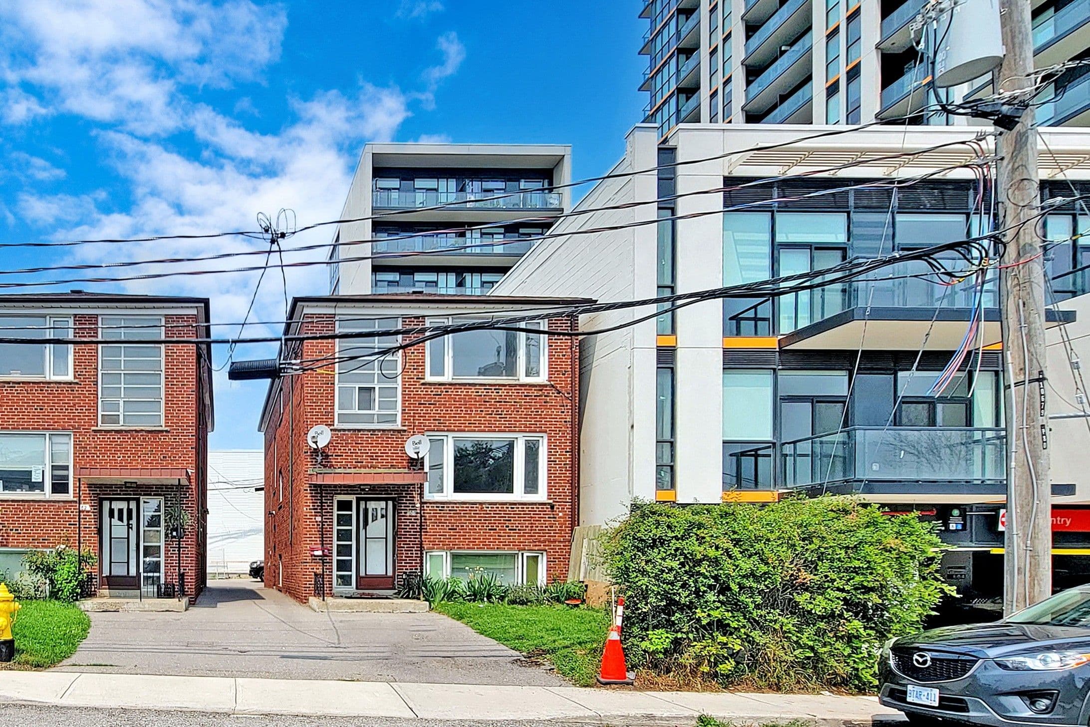 80 Lanark Avenue, Toronto C03, ON M6E 2G4