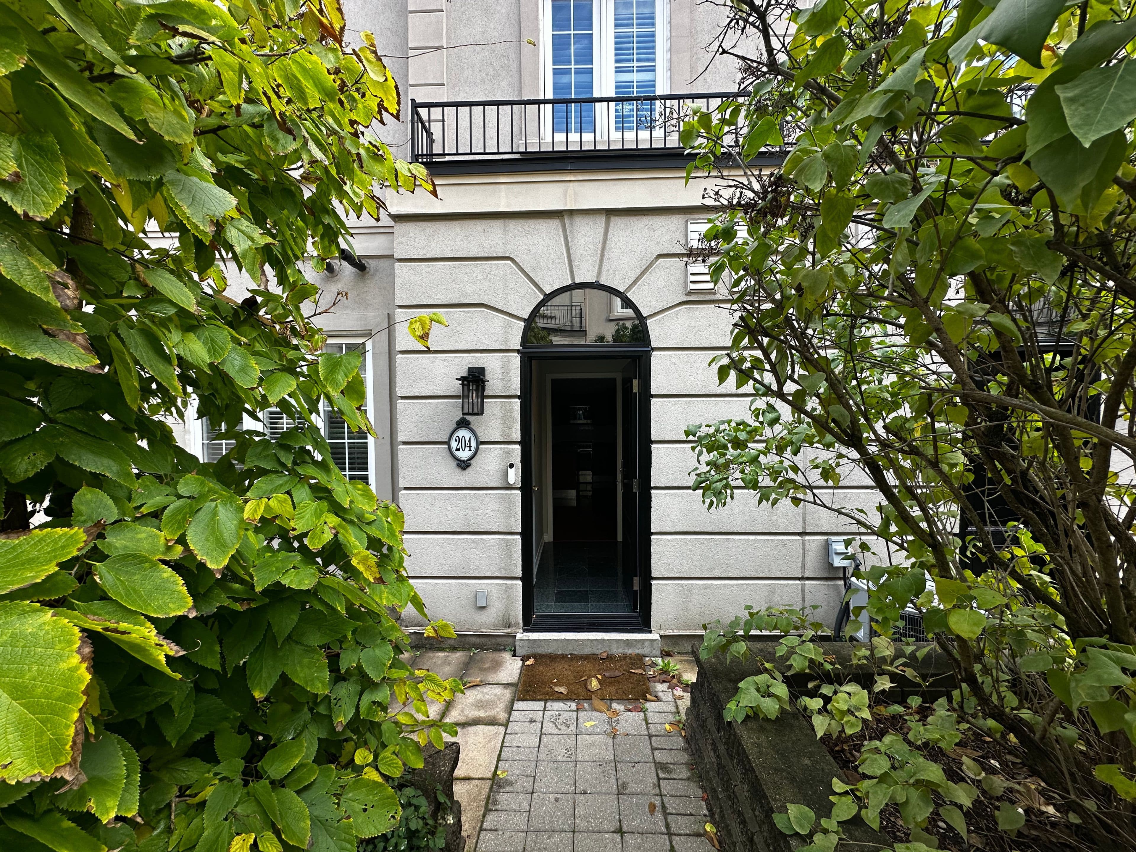 11 Everson Drive 204, Toronto C14, ON M2N 7B9