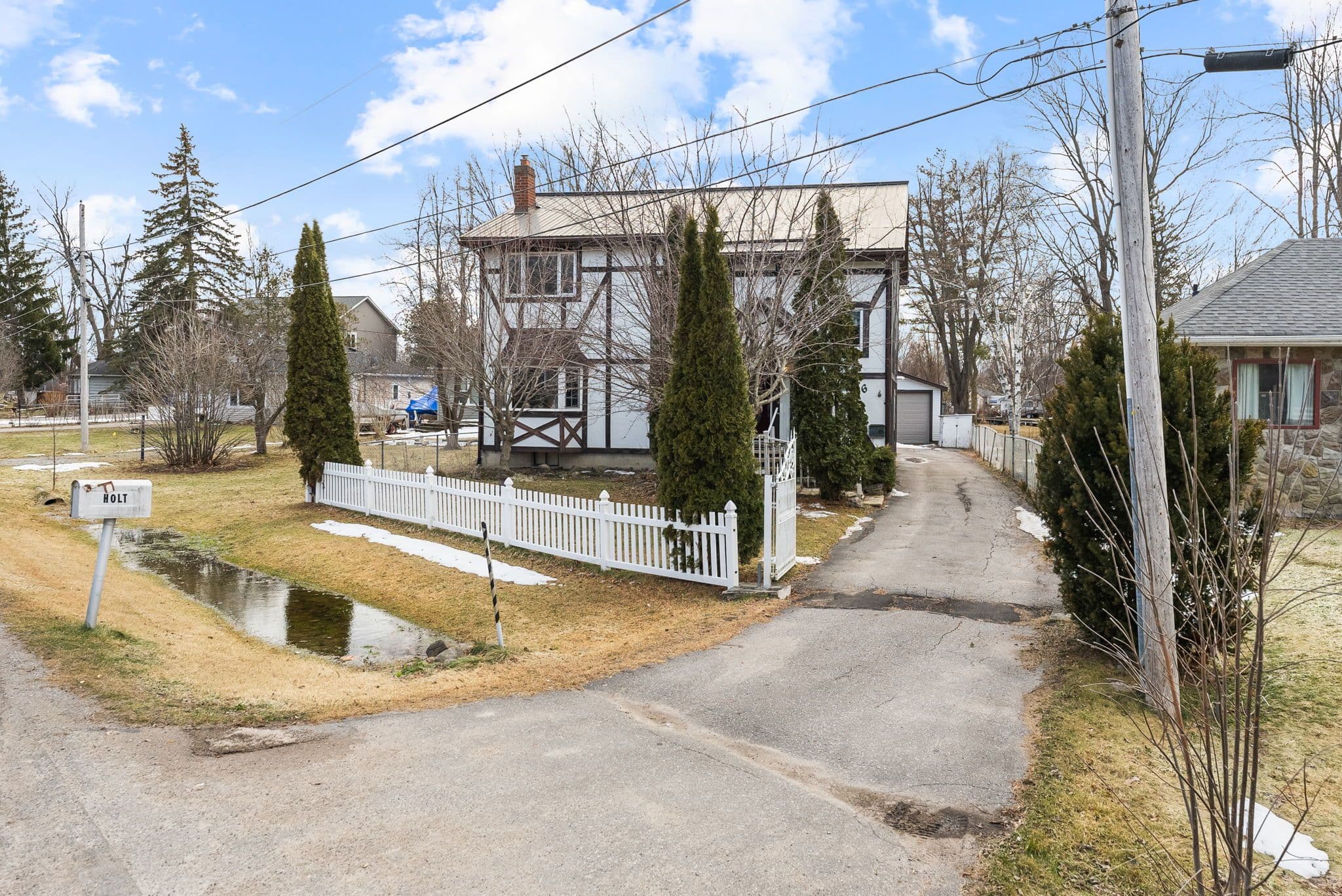 46 Isle Vista Drive, Georgina, ON L0E 1N0