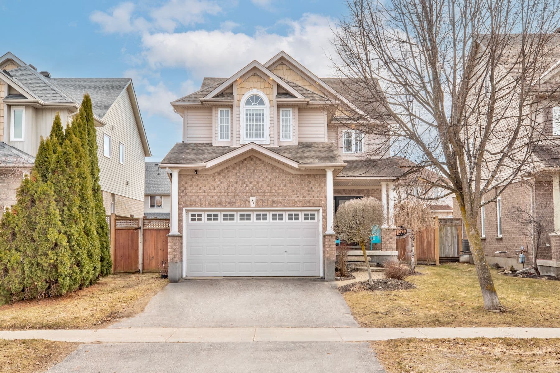 11 Shepard Avenue, New Tecumseth, ON L9R 2E6