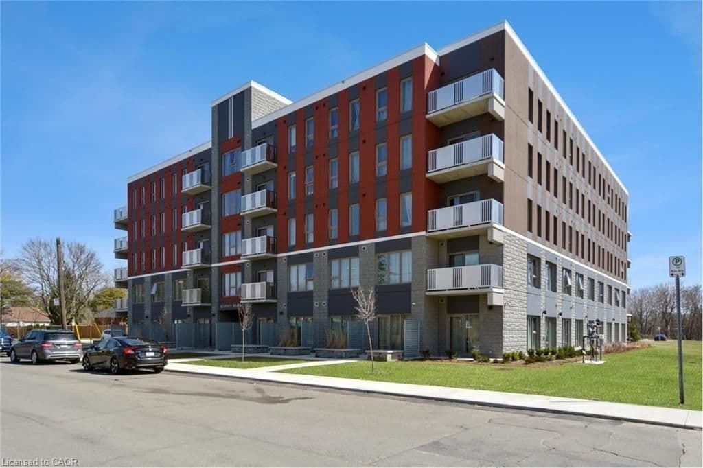 77 Leland Street #118, Hamilton, ON L8S 3A1