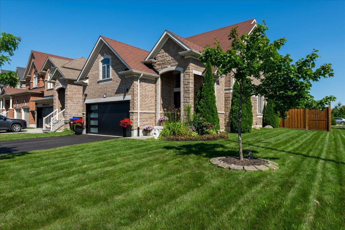 1300 Hunter Street, Innisfil, ON L9S 0H1