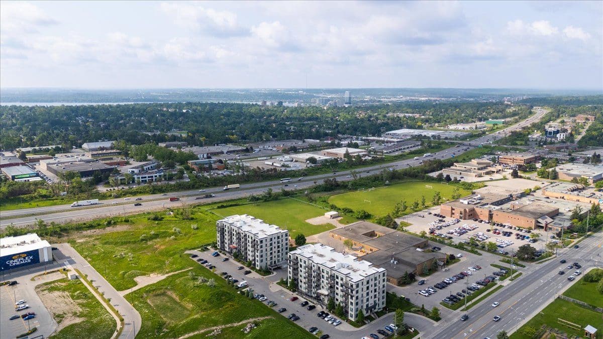 299 Cundles Road E 610, Barrie, ON L4M 5J7