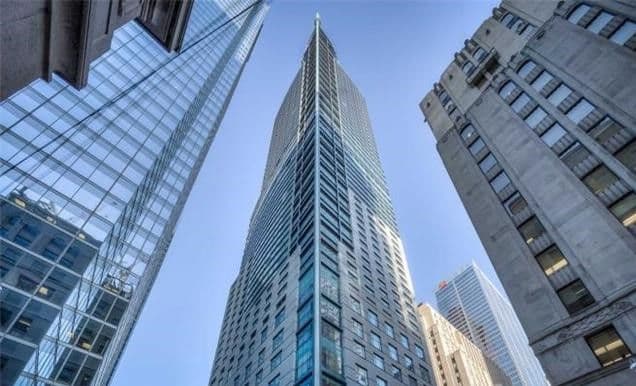 70 Temperance Street 3907, Toronto C01, ON M5H 0B1