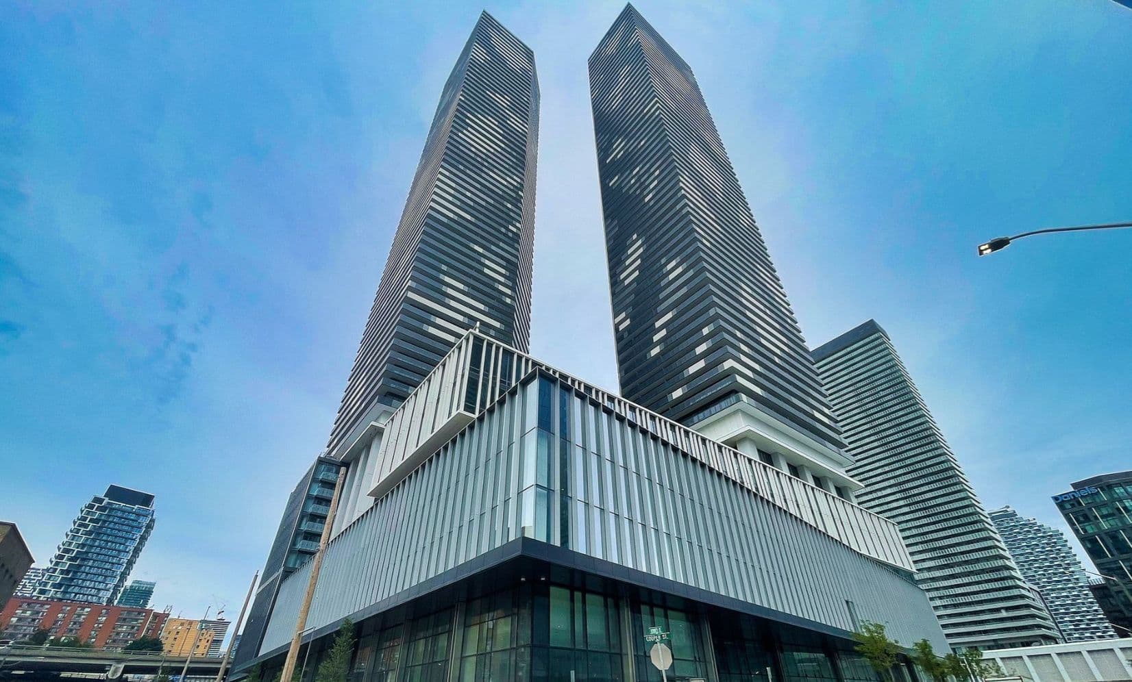 138 Downes Street 2007, Toronto C08, ON M5E 0E4