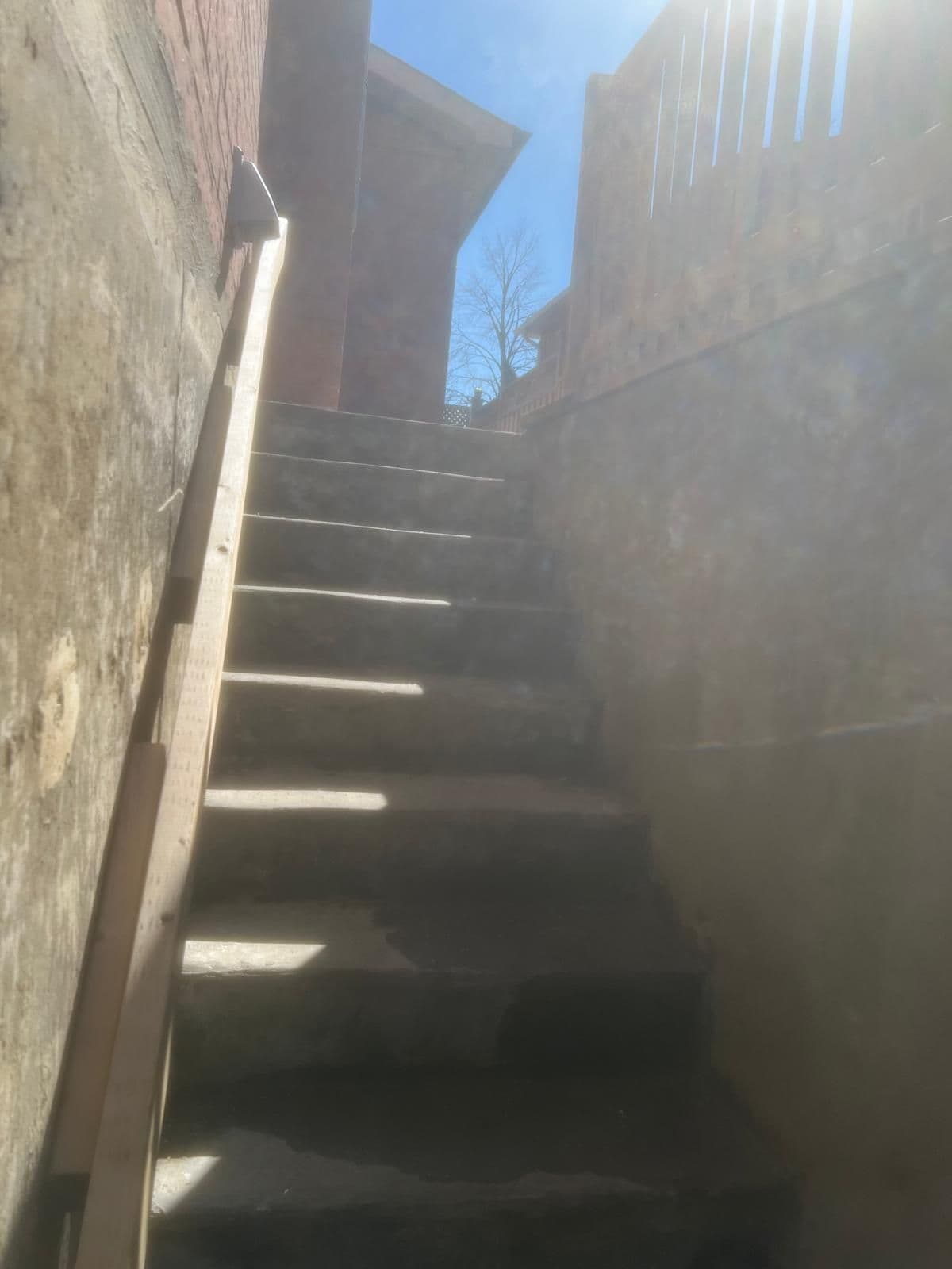 14 Griffiths Drive Lower, Ajax, ON L1T 3J3