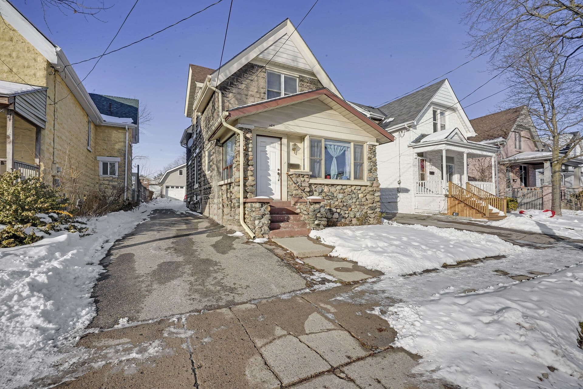 924 Princess Avenue, London East, ON N5W 3M6