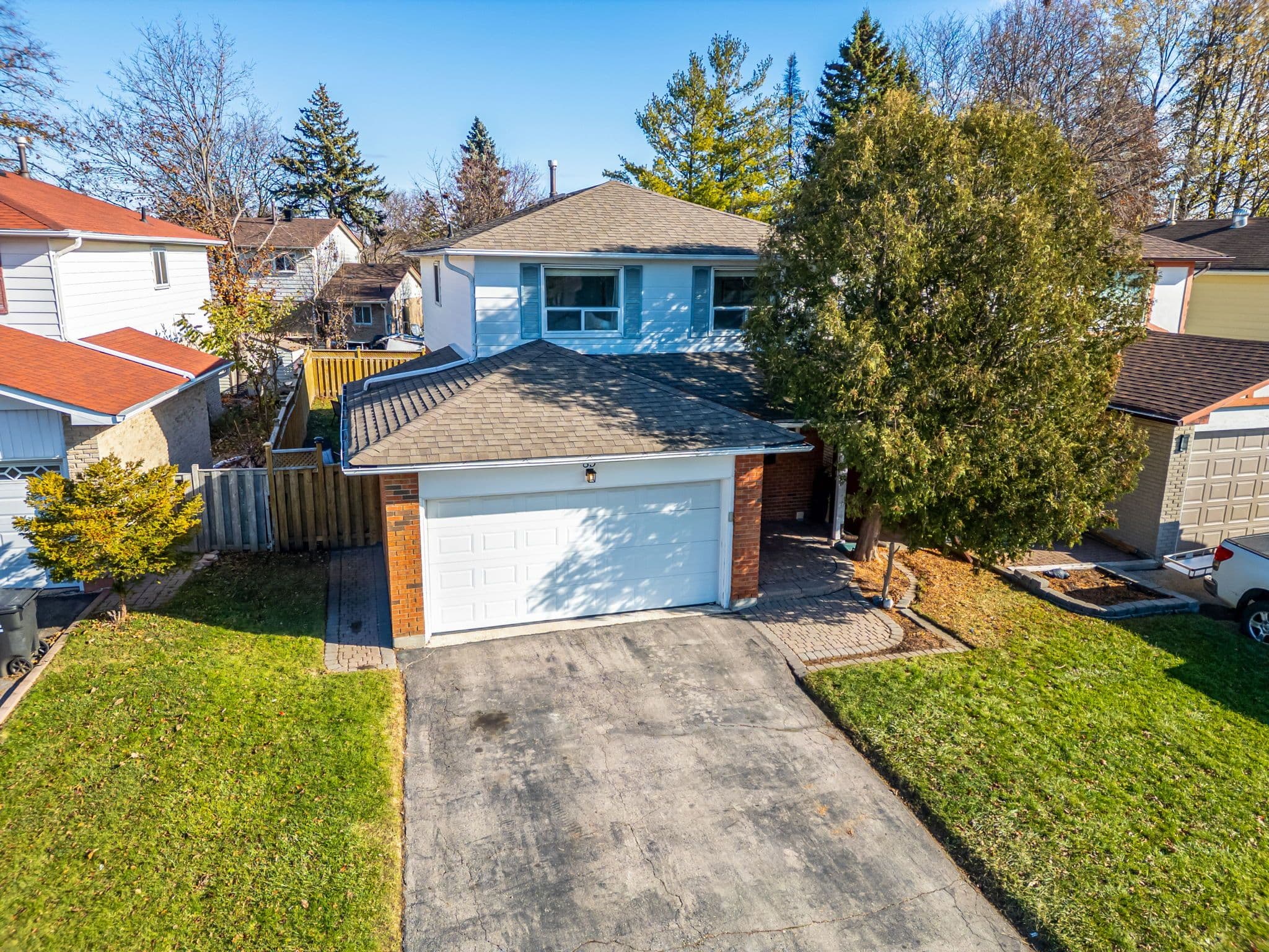 85 La Peer Boulevard, Toronto E05, ON M1W 2H4