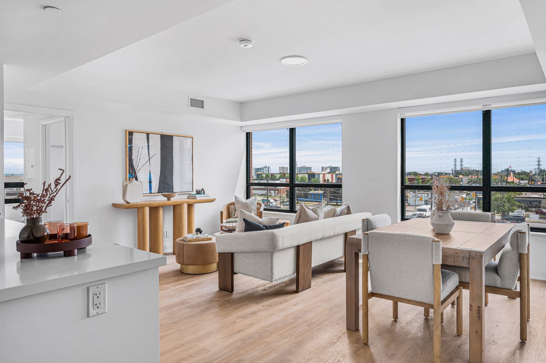 36 Brentcliffe Road 317, Toronto C11, ON M4G 0E1