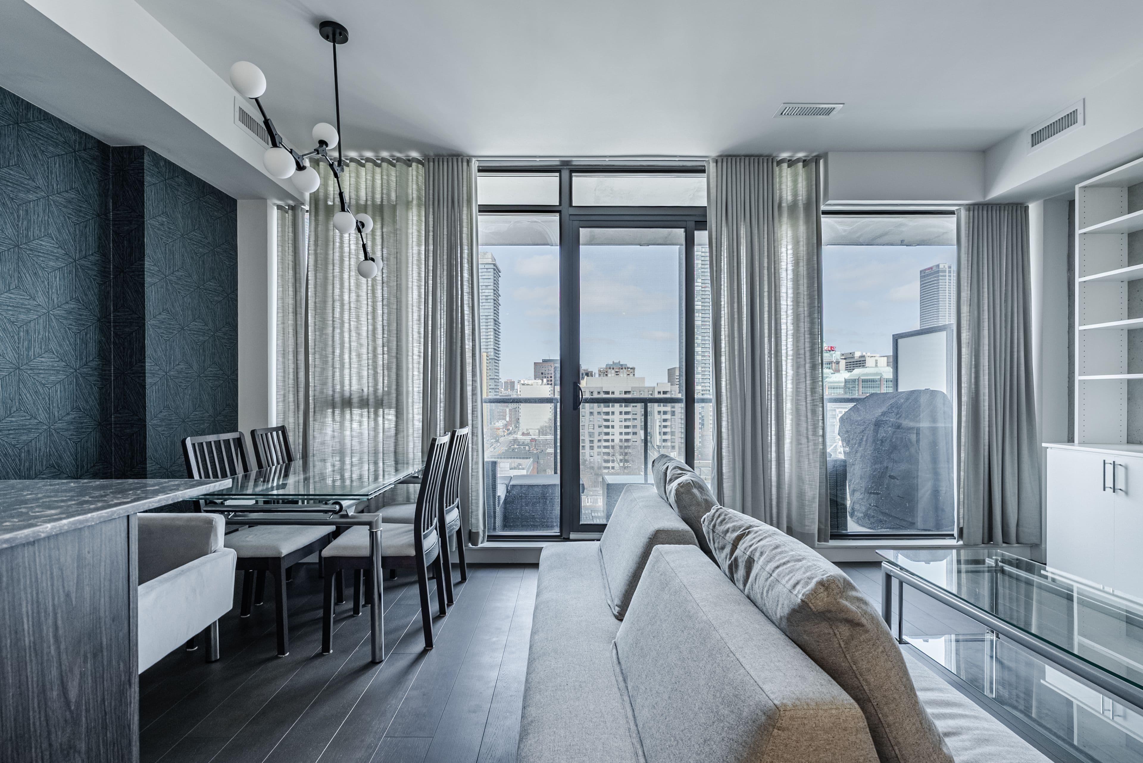 81 Wellesley Street E 1405, Toronto C08, ON M4Y 1C5