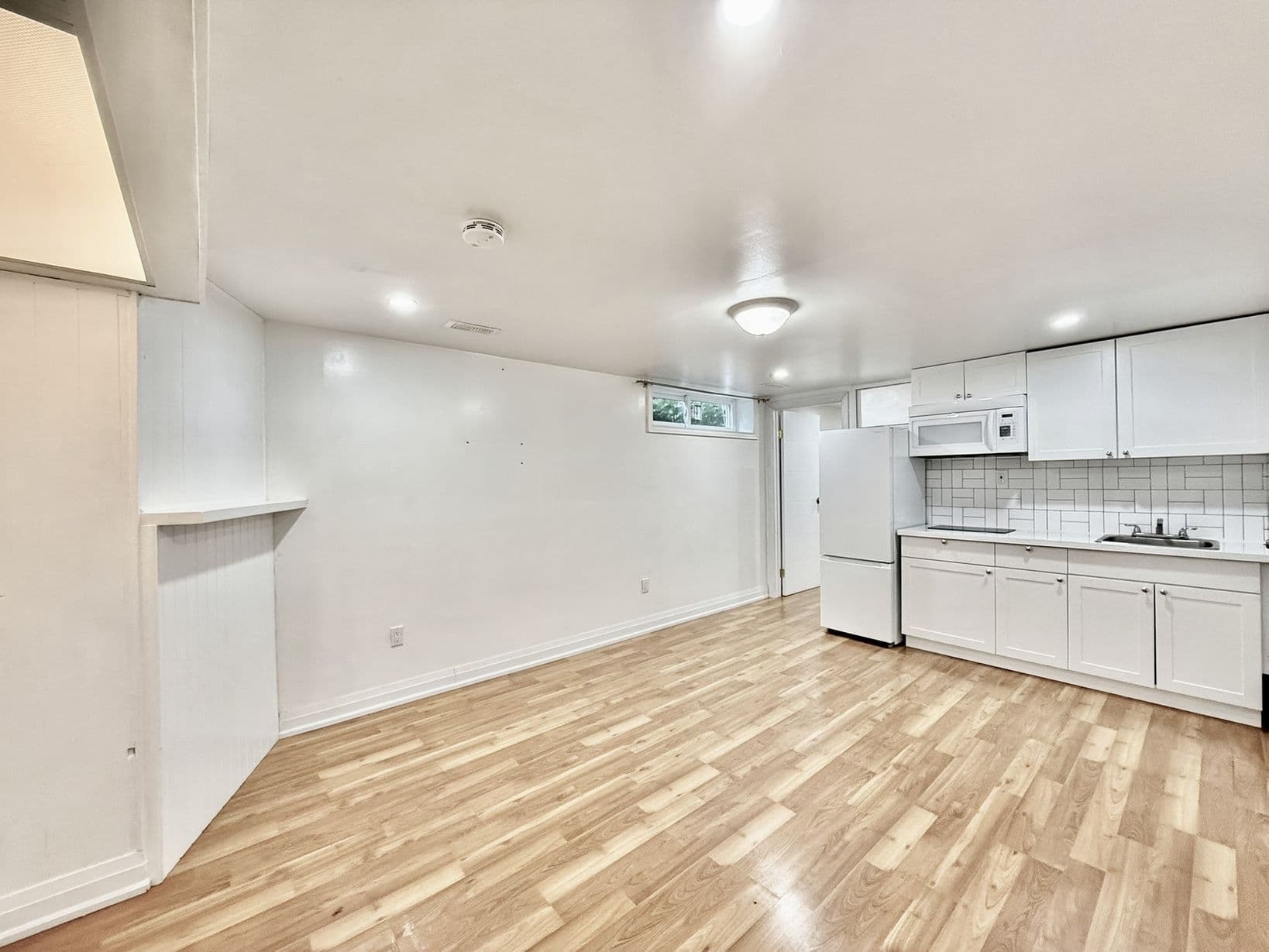 116 Cherrywood Drive BSMT 2, Newmarket, ON L3Y 2X7