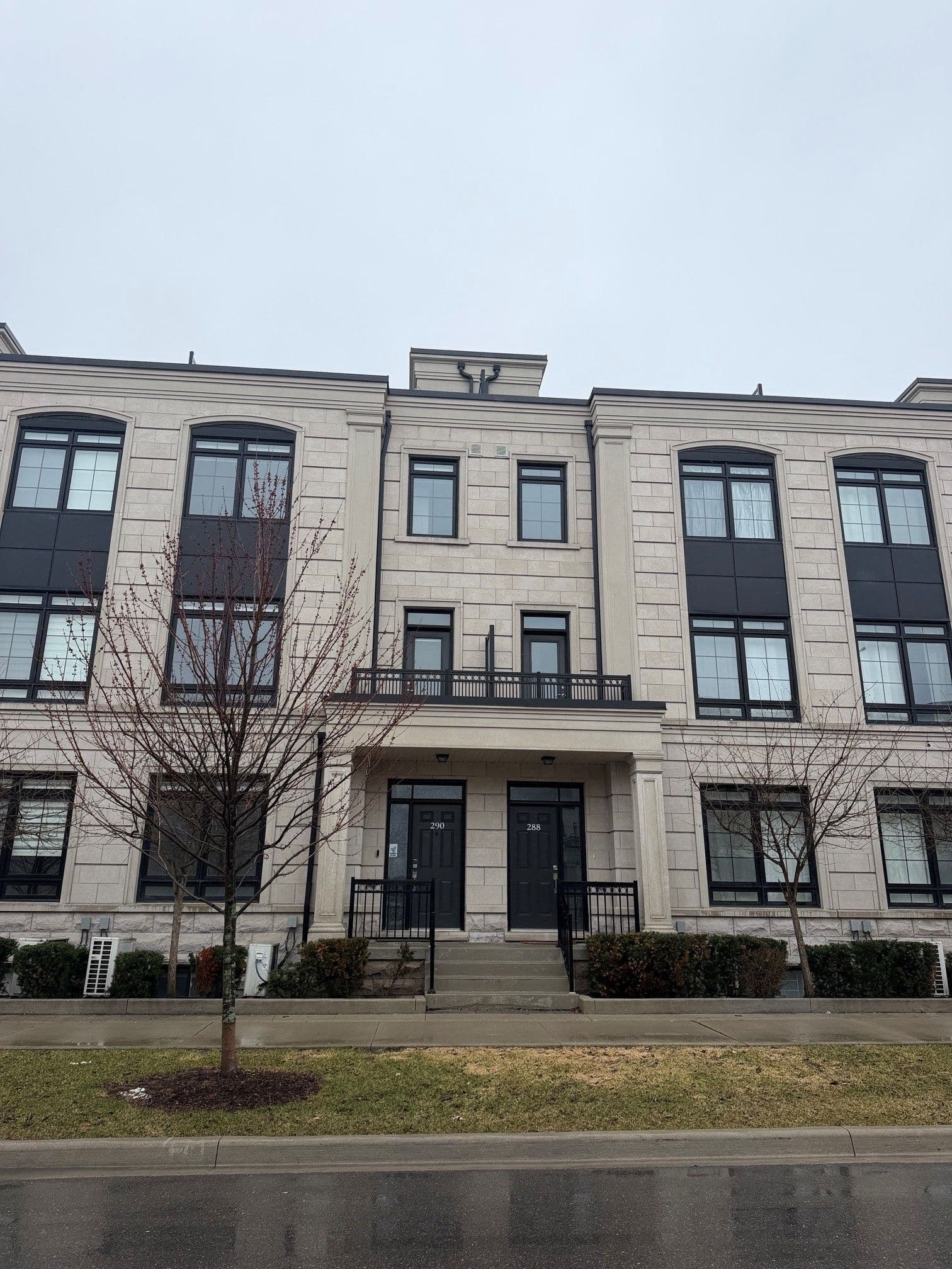 290 Buchanan Drive, Markham, ON L3R 9S3