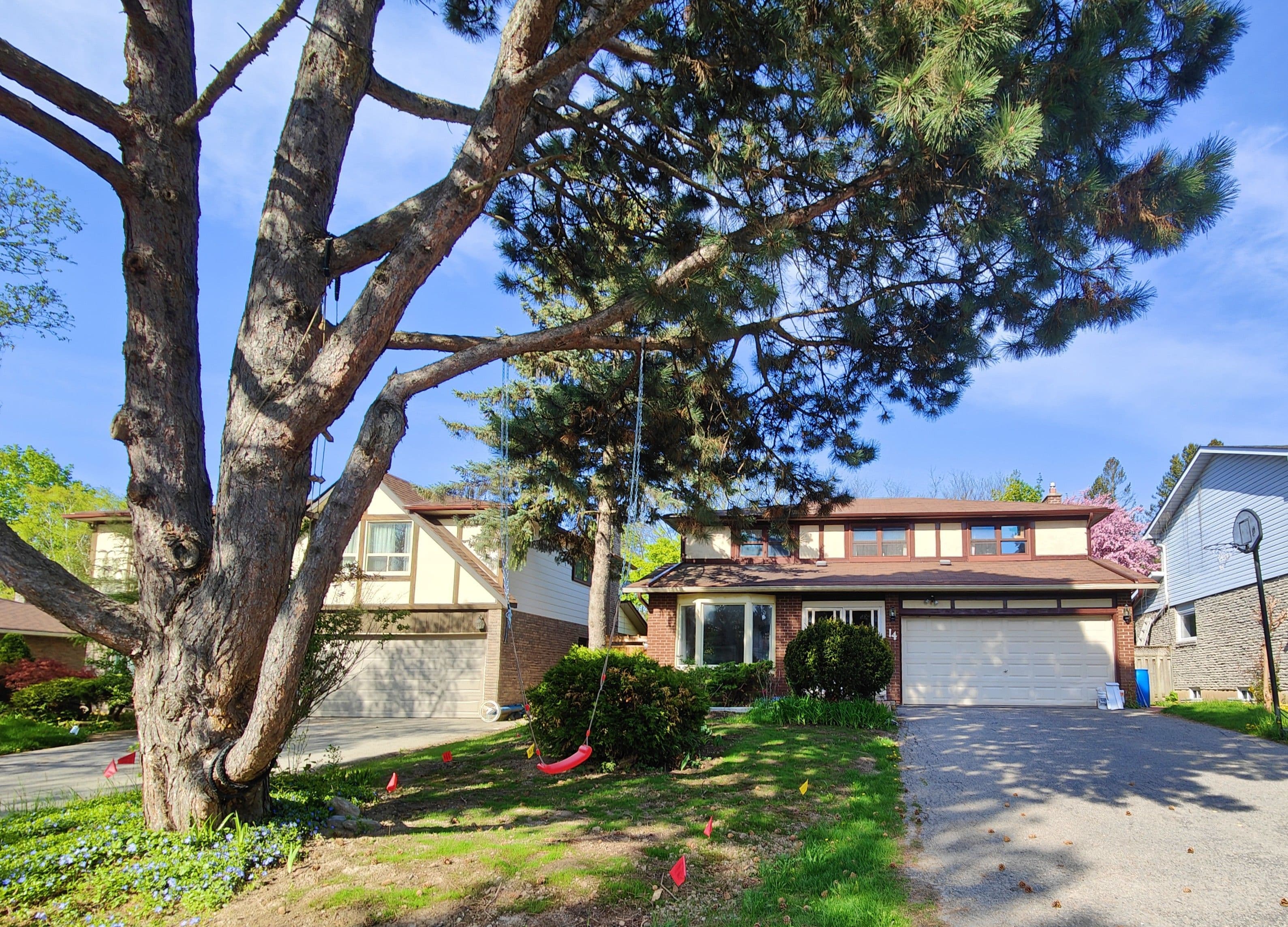 14 Summerfeldt Crescent, Markham, ON L3R 2B2