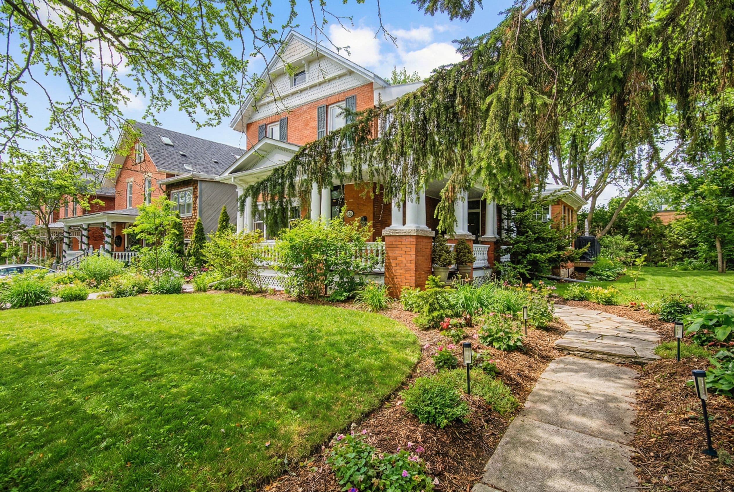 61 Cambridge Street, Guelph, ON N1H 2V1