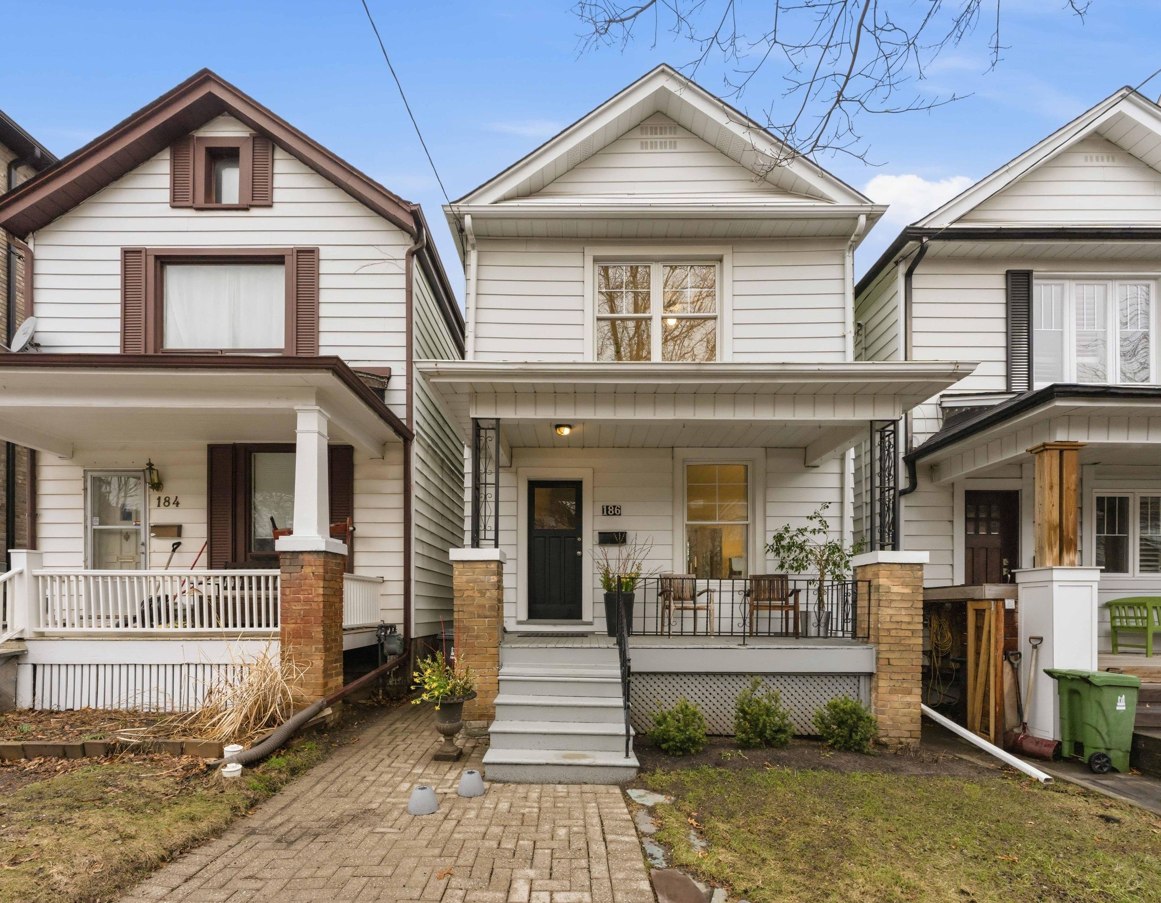 186 Roslin Avenue, Toronto C04, ON M4N 1Z6