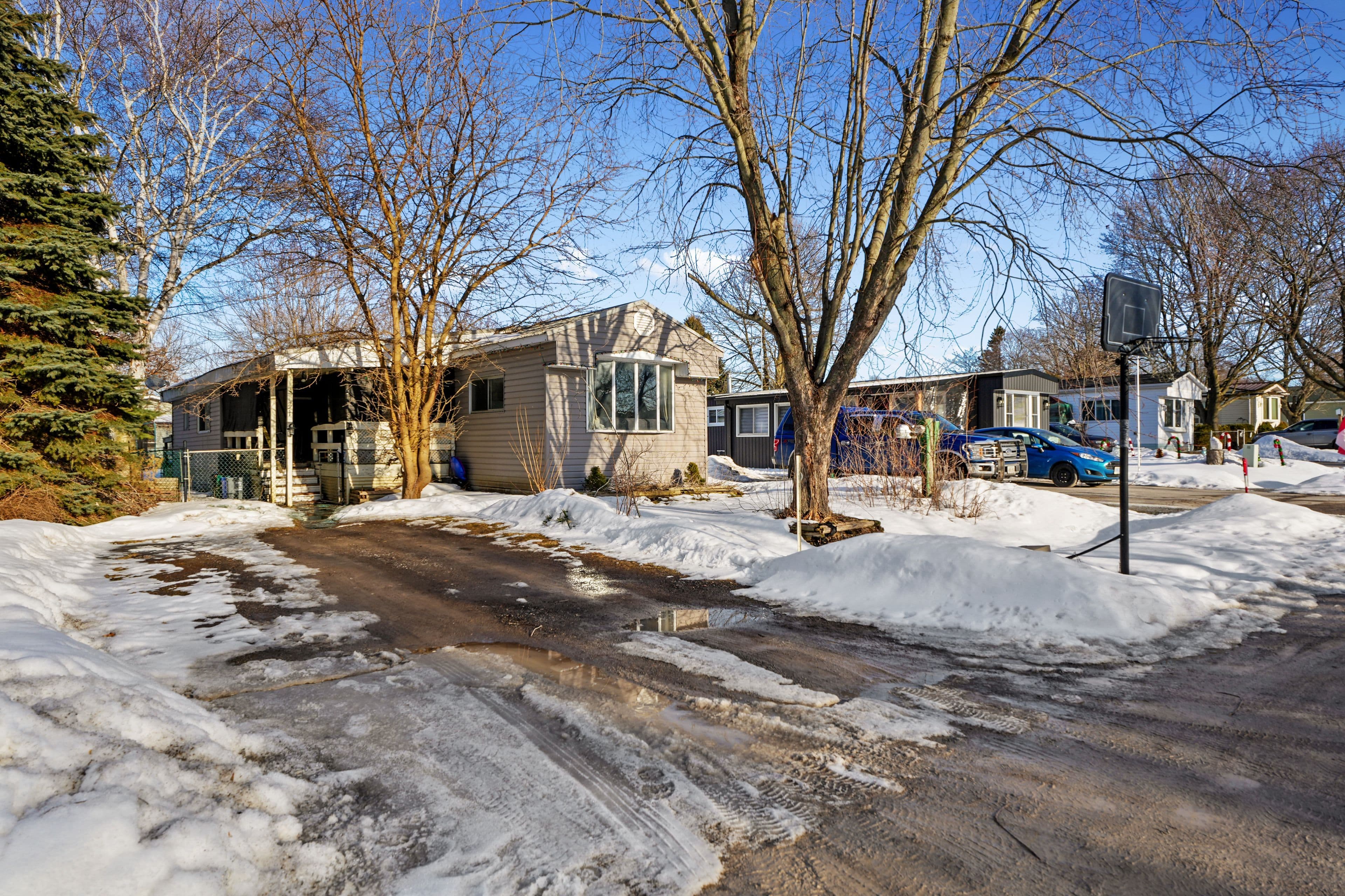 31 Valleyview Drive, Hamilton Township, ON K9A 0X1