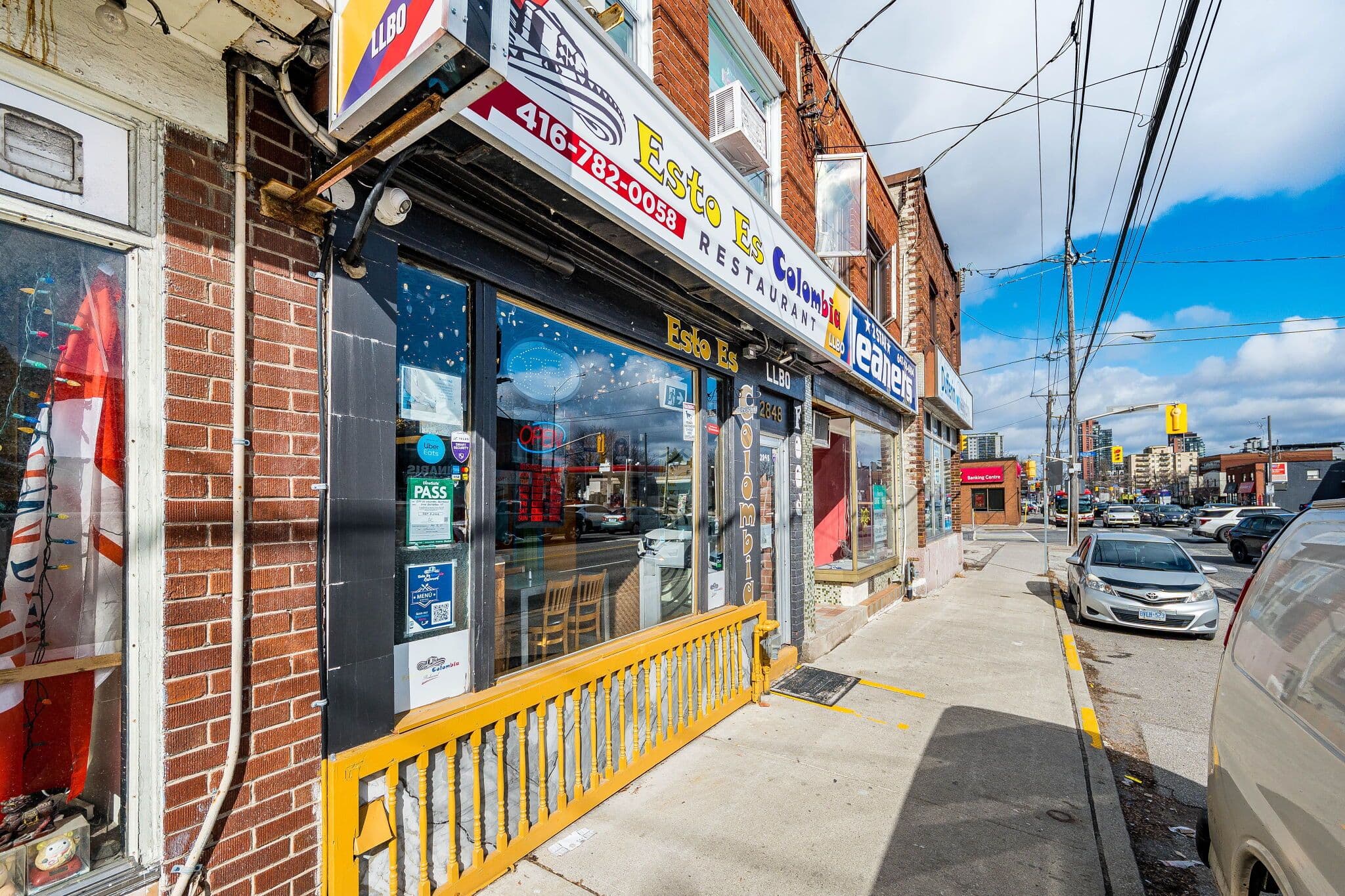 2848 Dufferin Street, Toronto W04, ON M6B 3S3