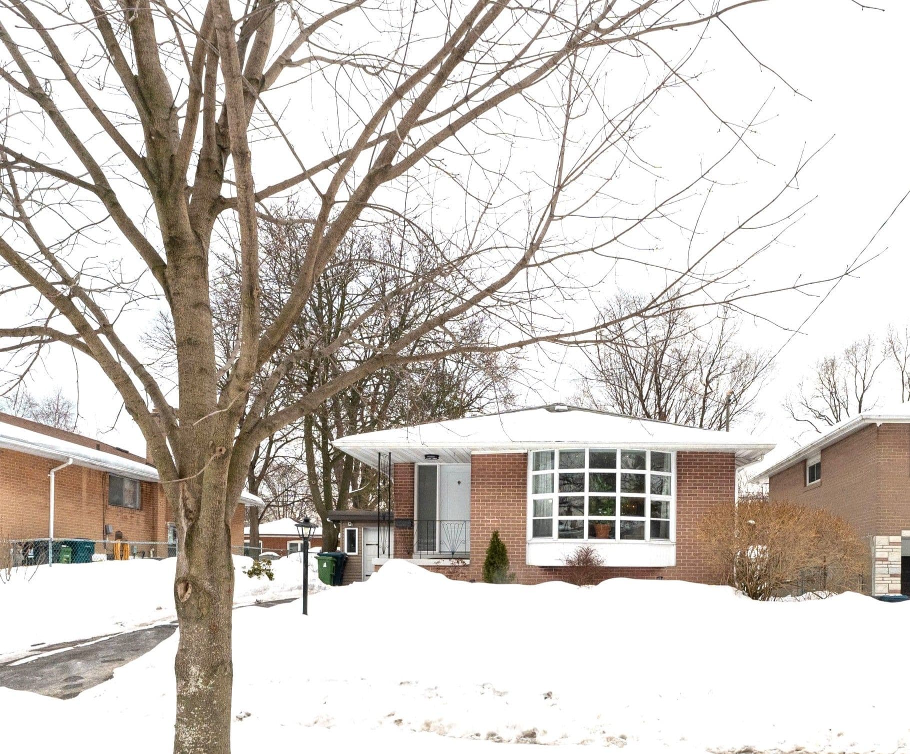 57 Alpaca Drive, Toronto E09, ON M1J 2Z9